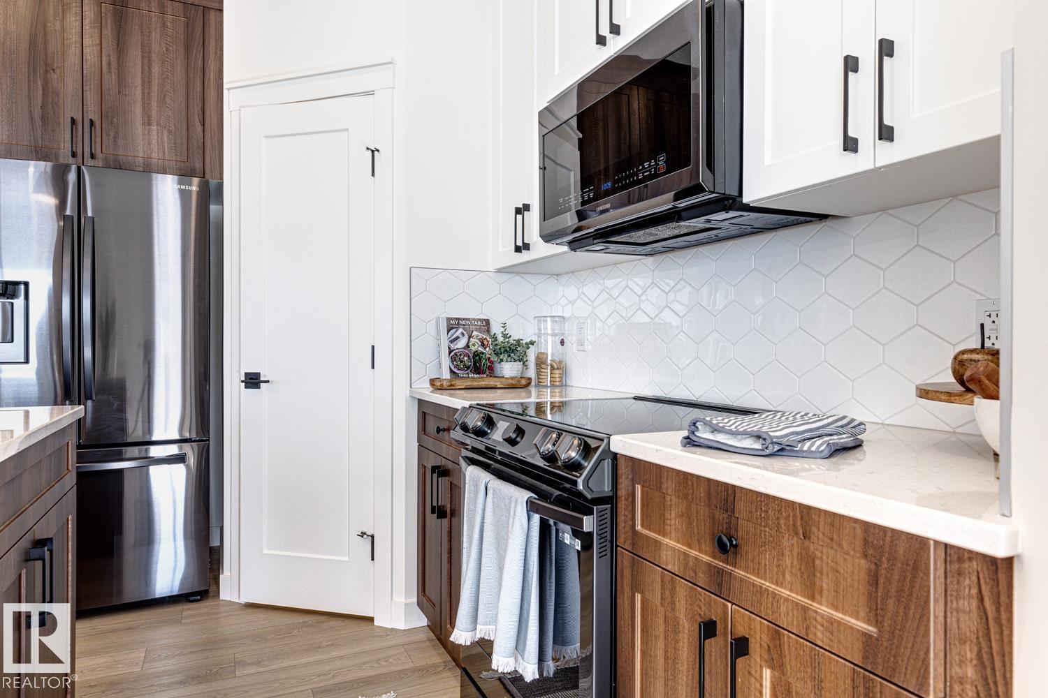 Photo 8 at 301 Juniper Cove, Woodbend, Leduc