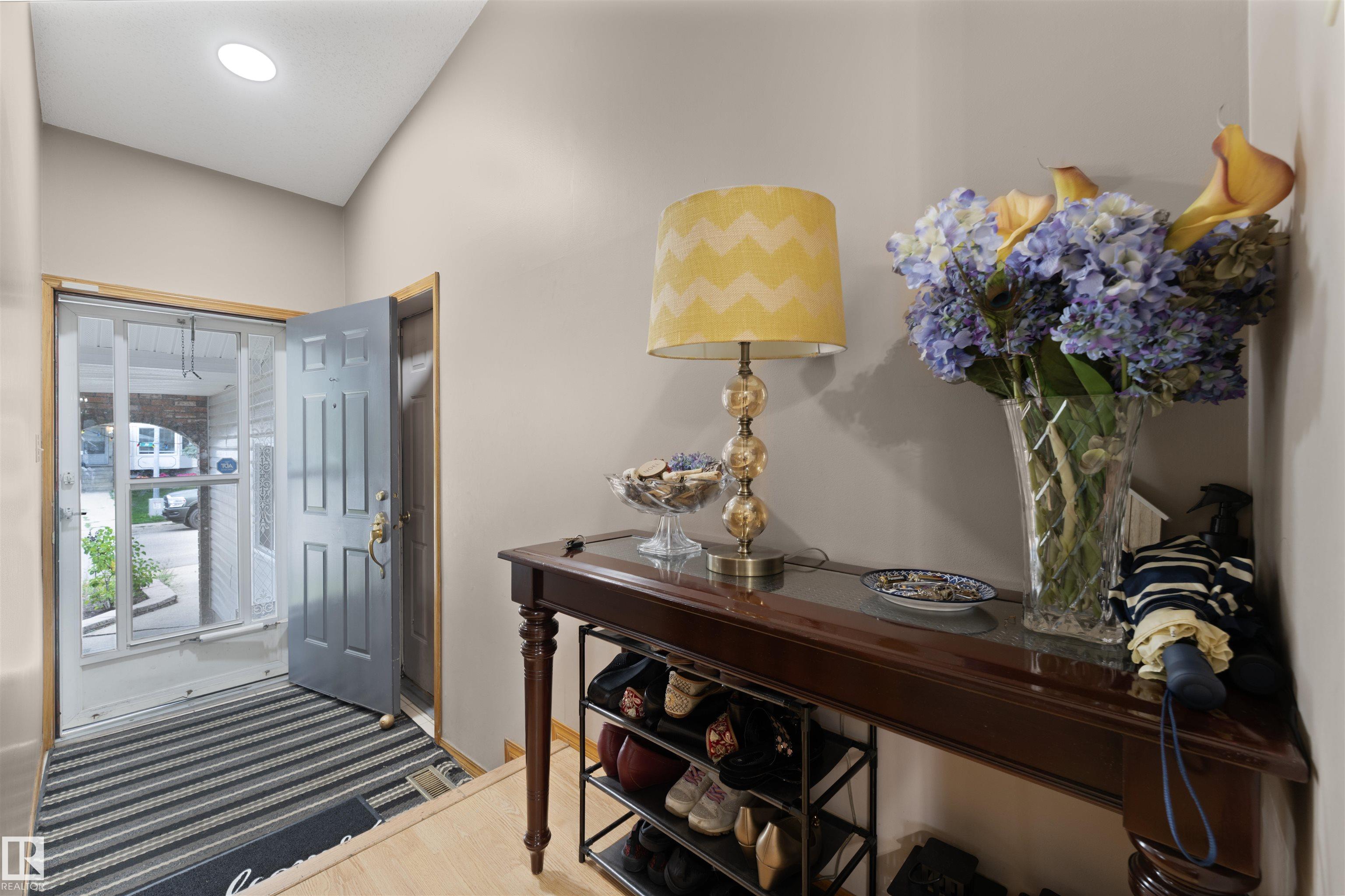 Picture for 4231 32 AV NW