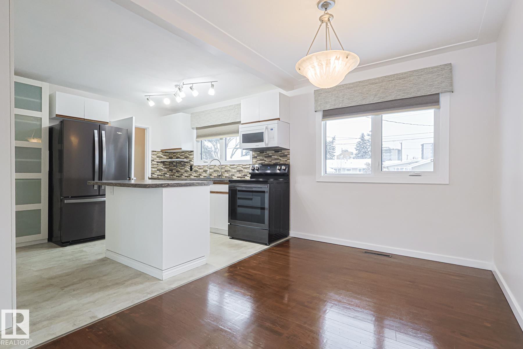 Photo 14 at 13419 102 Street NW, Rosslyn, Edmonton