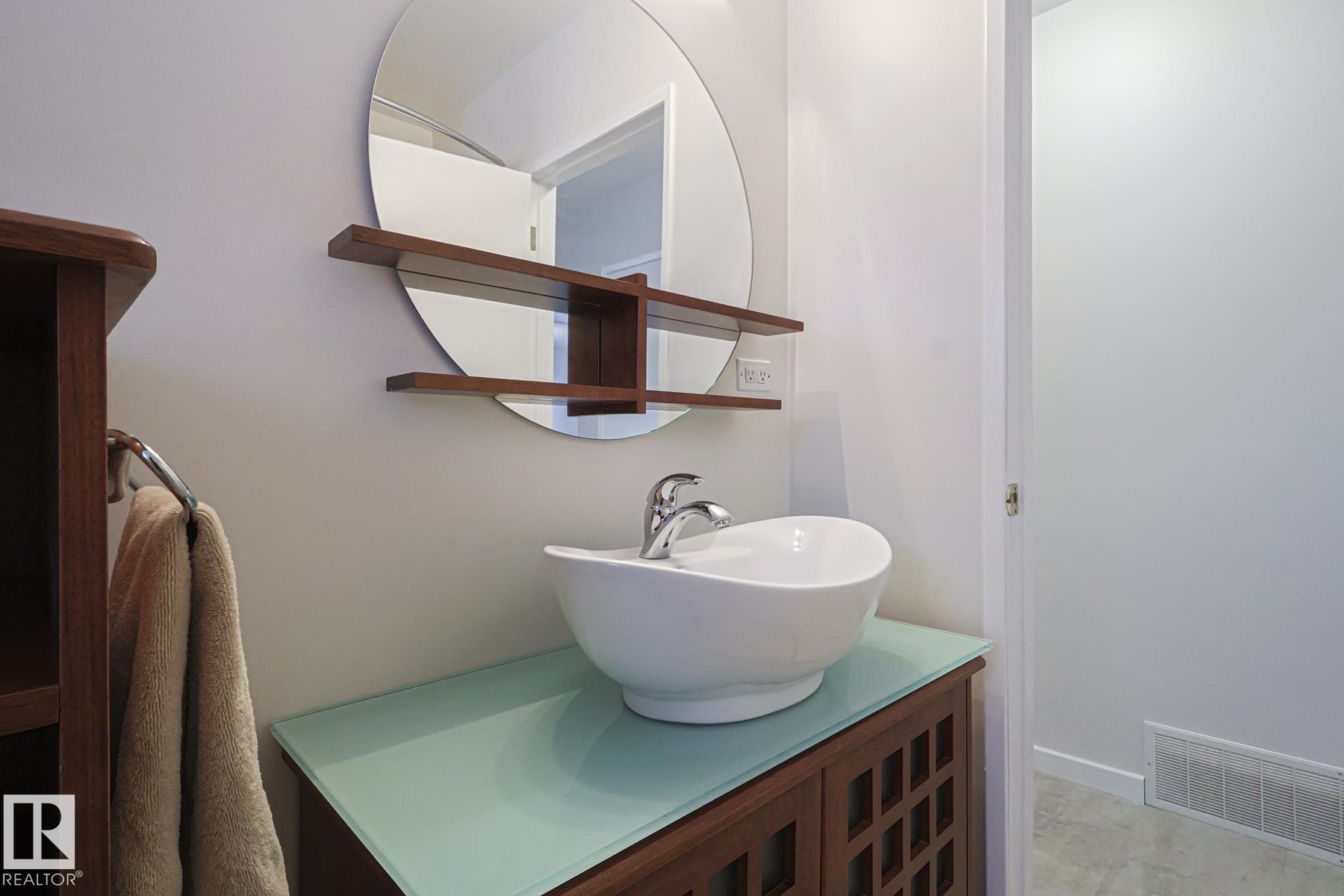 Photo 29 at 13419 102 Street NW, Rosslyn, Edmonton