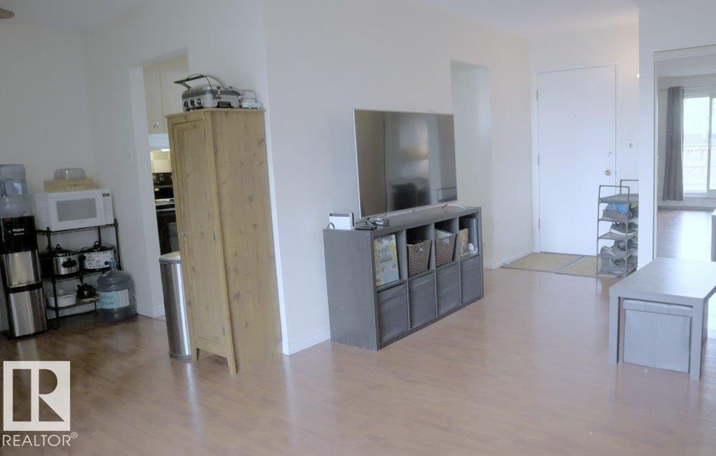 Photo 8 at 111 - 5125 Riverbend Road NW, Brander Gardens, Edmonton