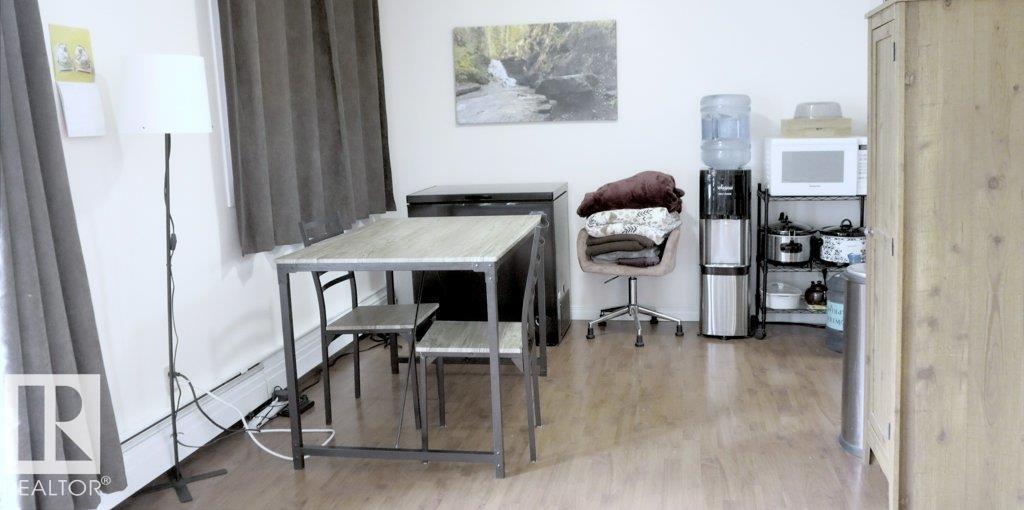 Photo 10 at 111 - 5125 Riverbend Road NW, Brander Gardens, Edmonton