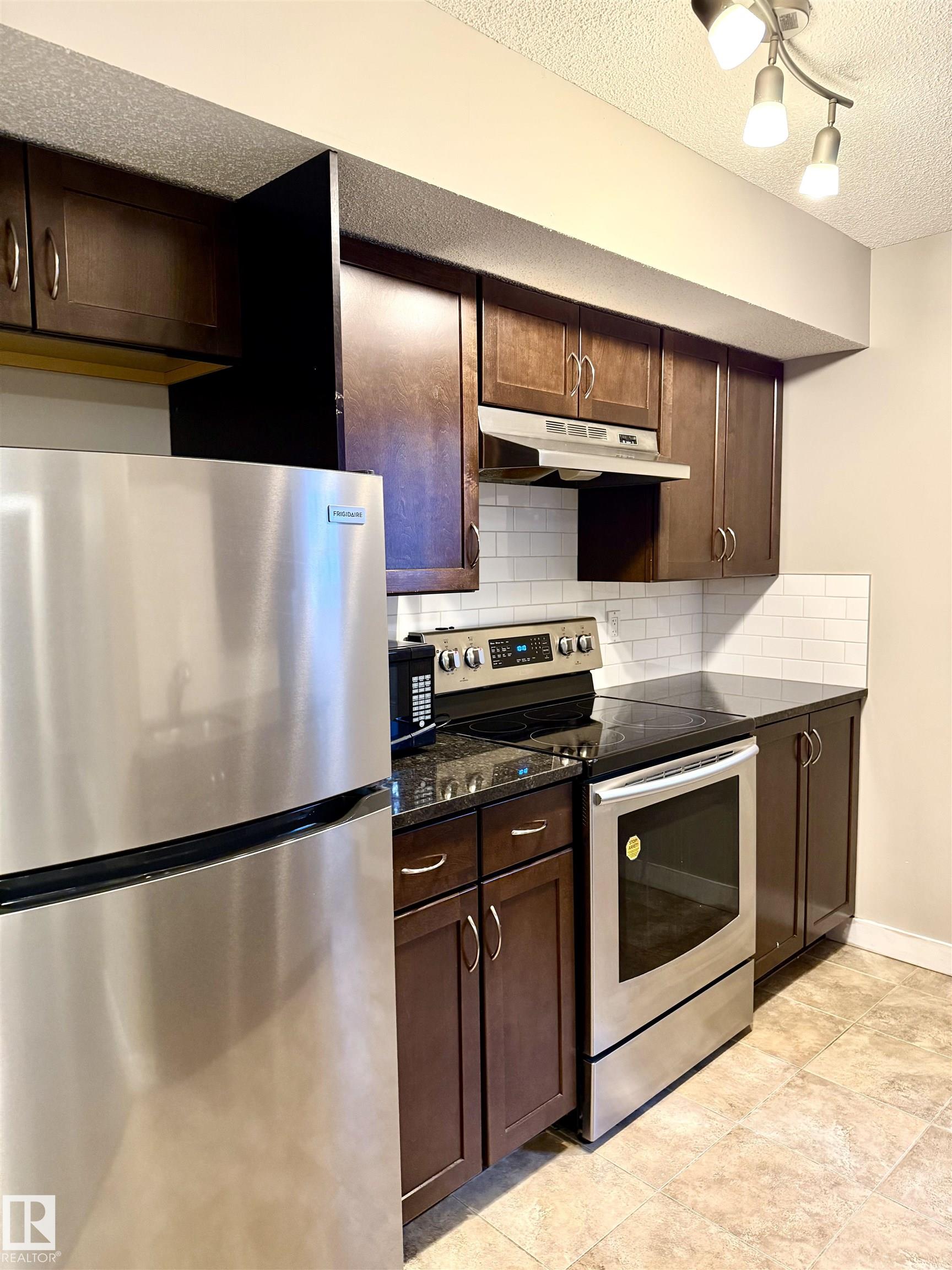 Photo 24 at 1432 72 Street SW, Summerside, Edmonton