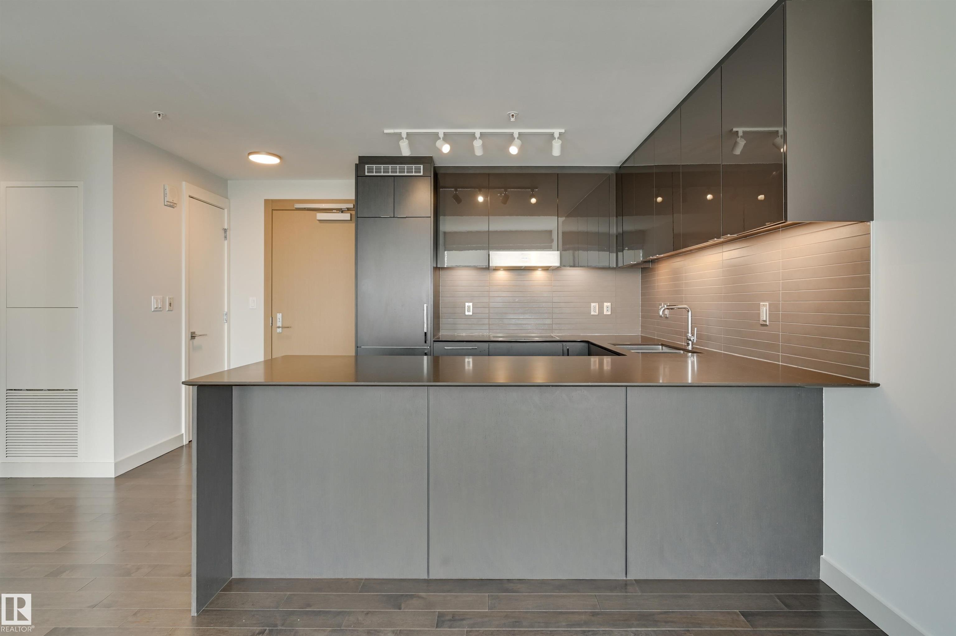 3412 - 10360 102 Street NW, Downtown, Edmonton