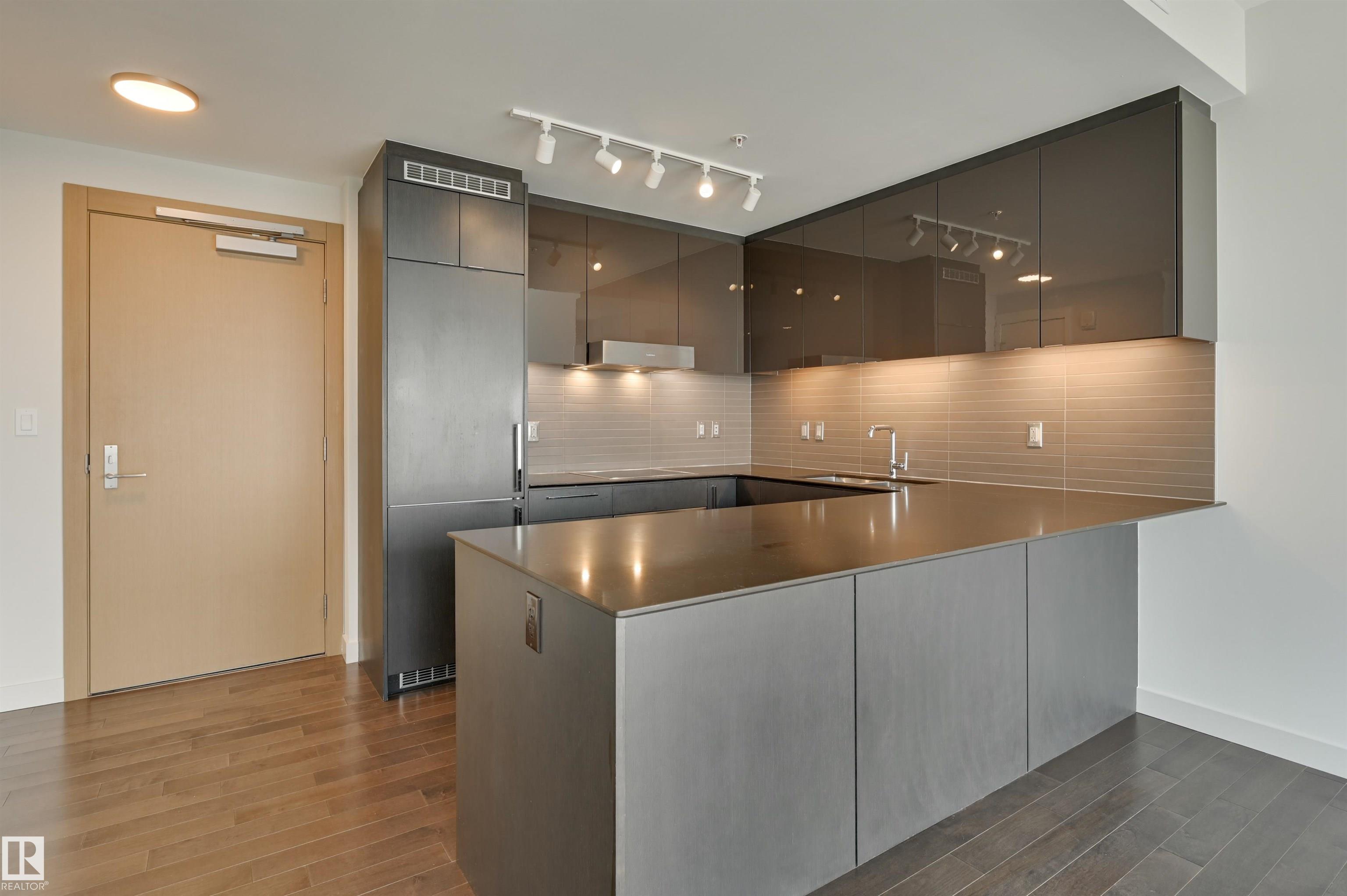 Photo 10 at 3412 - 10360 102 Street NW, Downtown, Edmonton