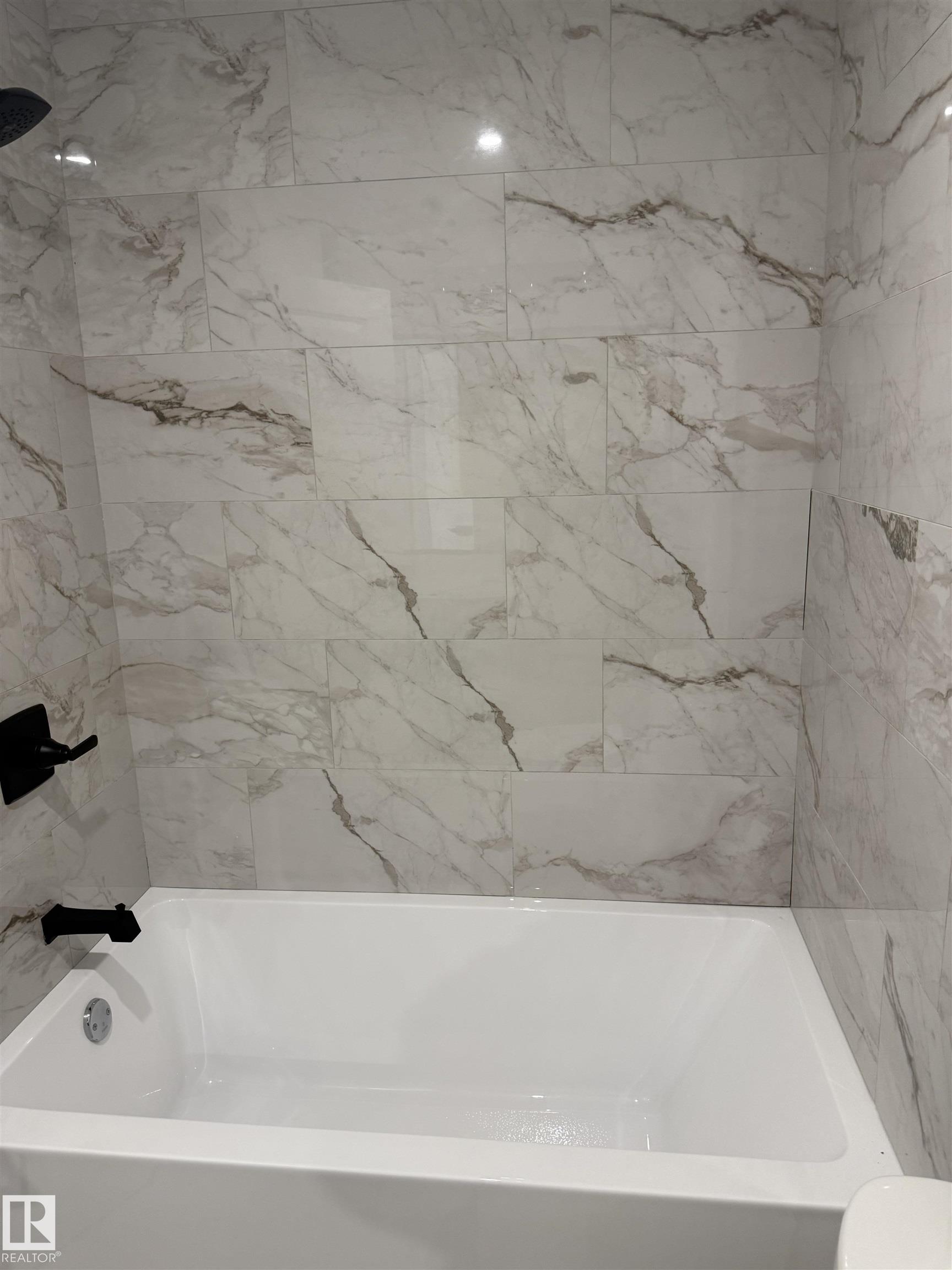 Photo 34 at 12039 41 Street NW, Beacon Heights, Edmonton