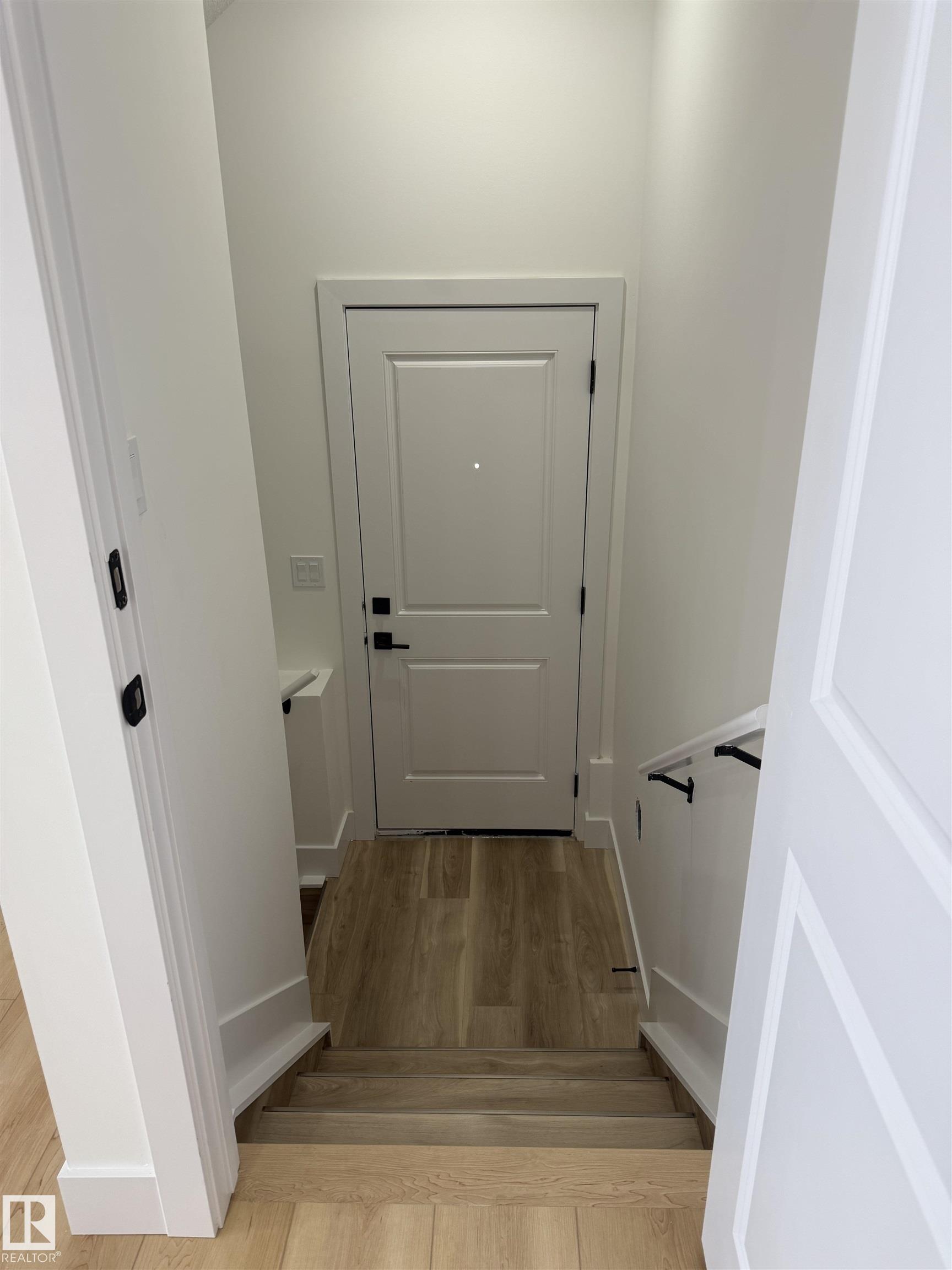 12039 41 Street NW, Beacon Heights, Edmonton