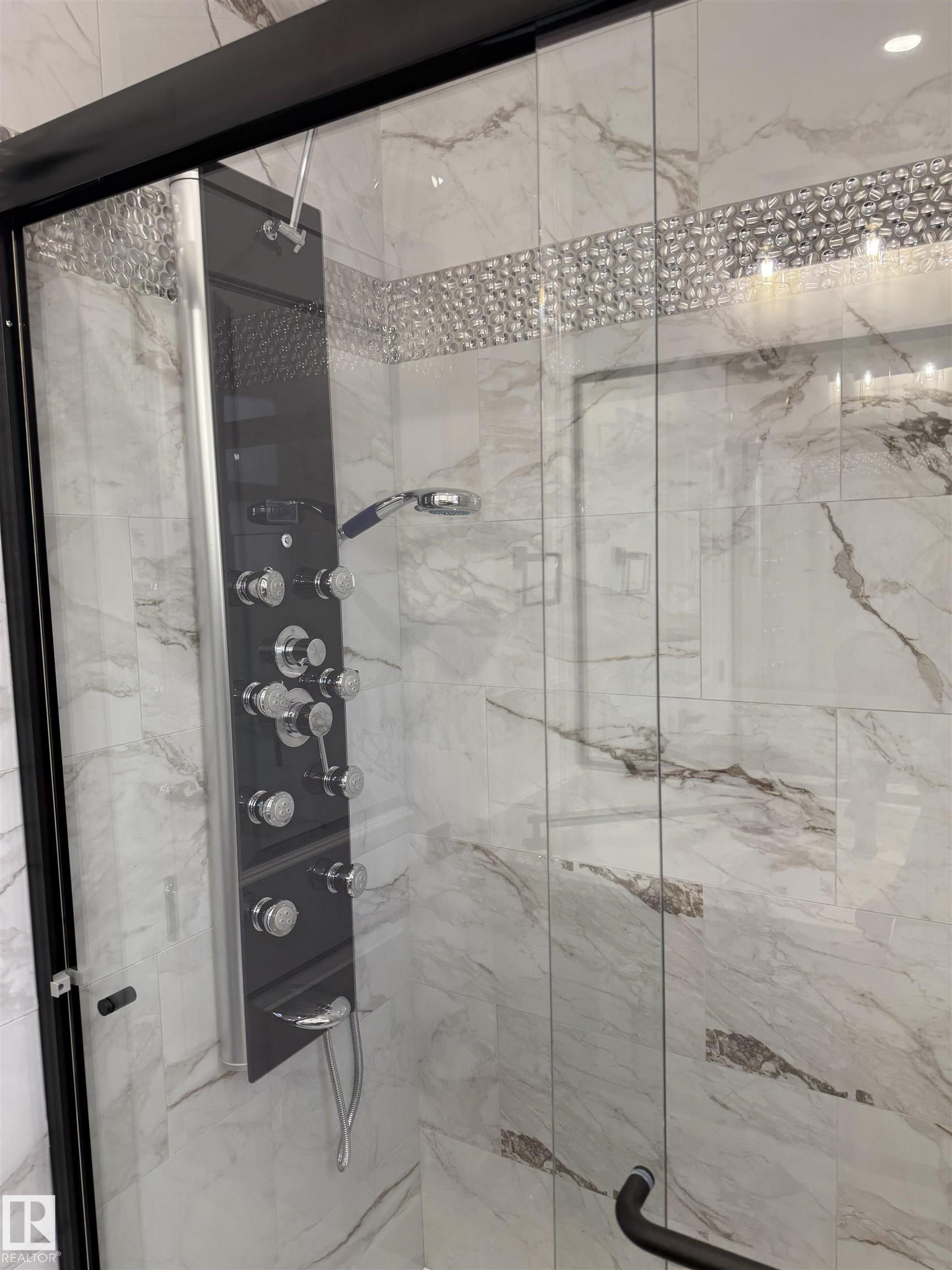 Photo 44 at 12039 41 Street NW, Beacon Heights, Edmonton