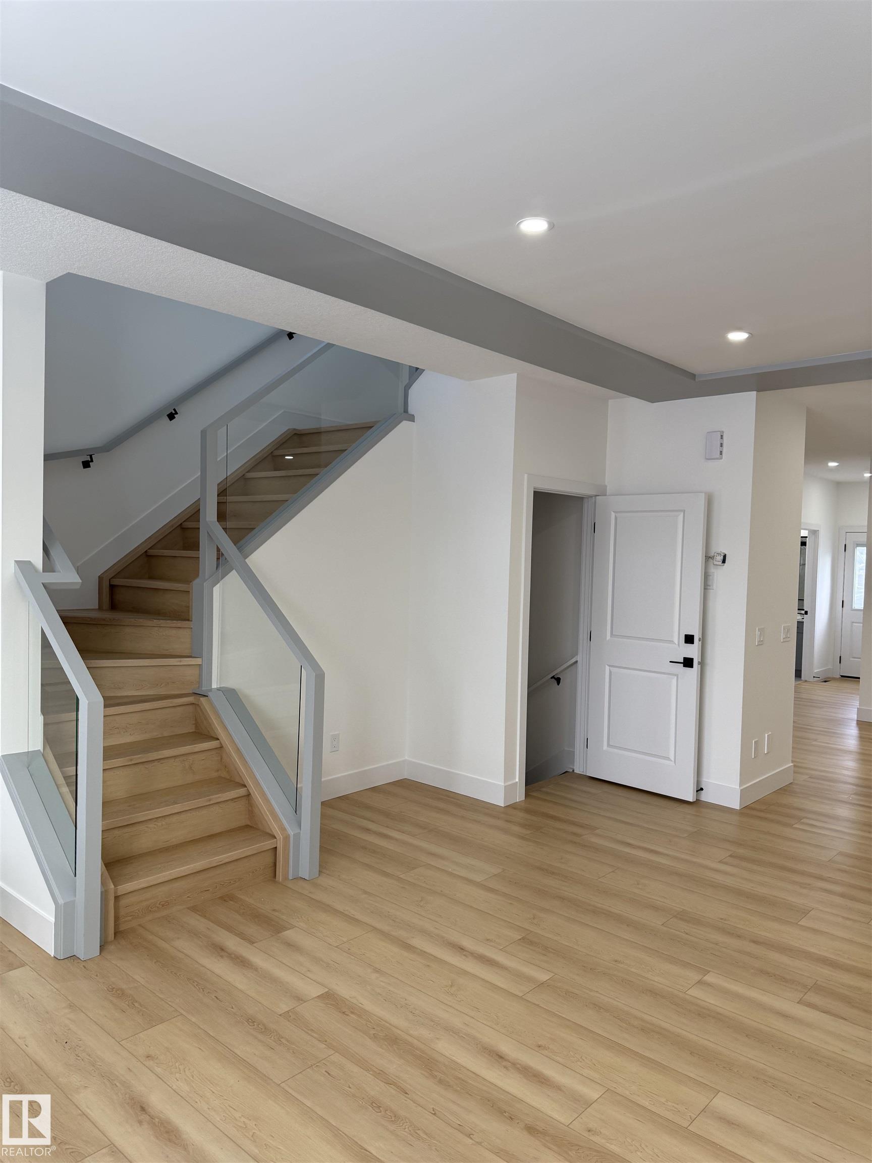 Photo 49 at 12039 41 Street NW, Beacon Heights, Edmonton