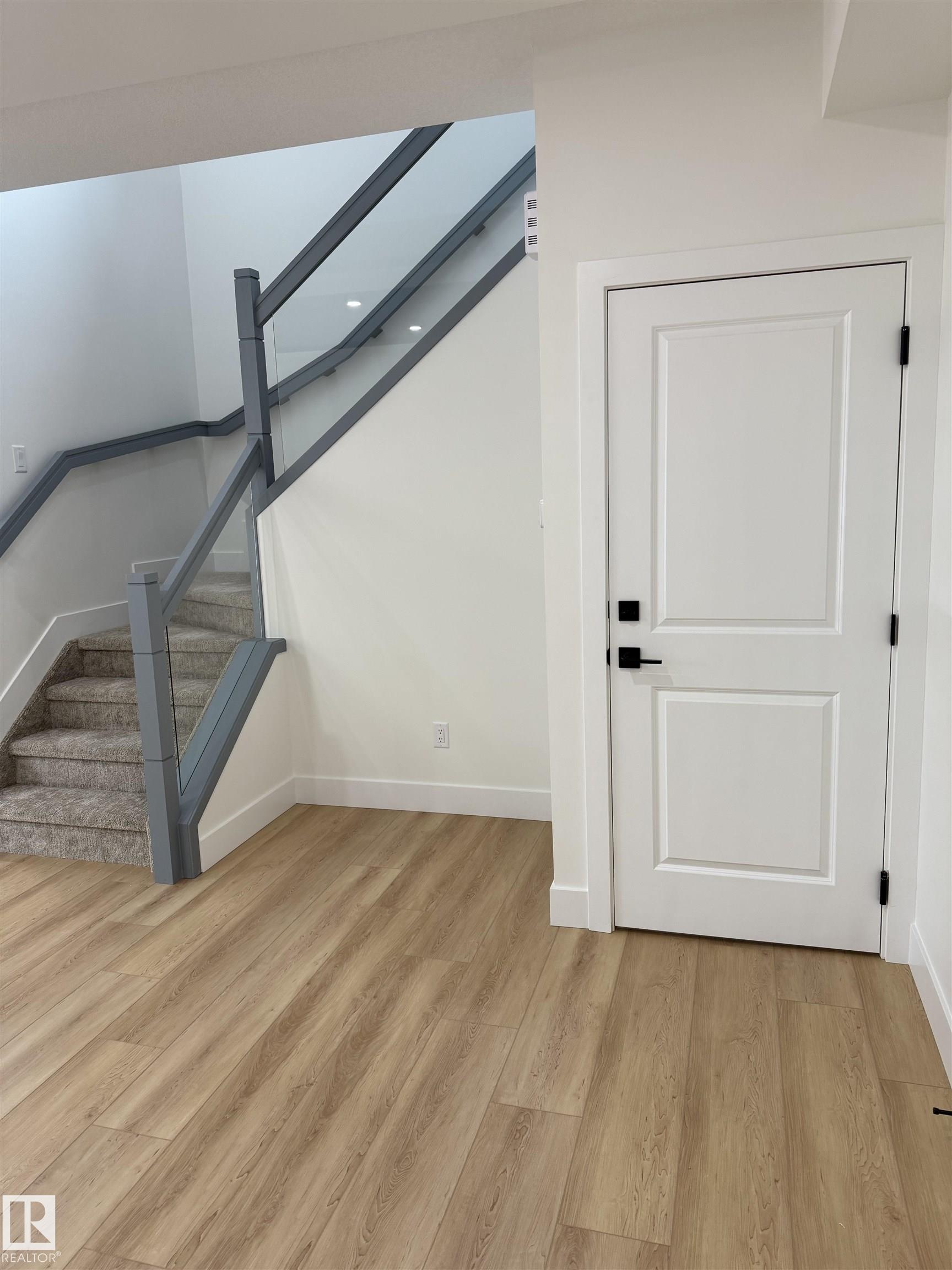 Photo 8 at 11927 123 Street NW, Prince Charles, Edmonton