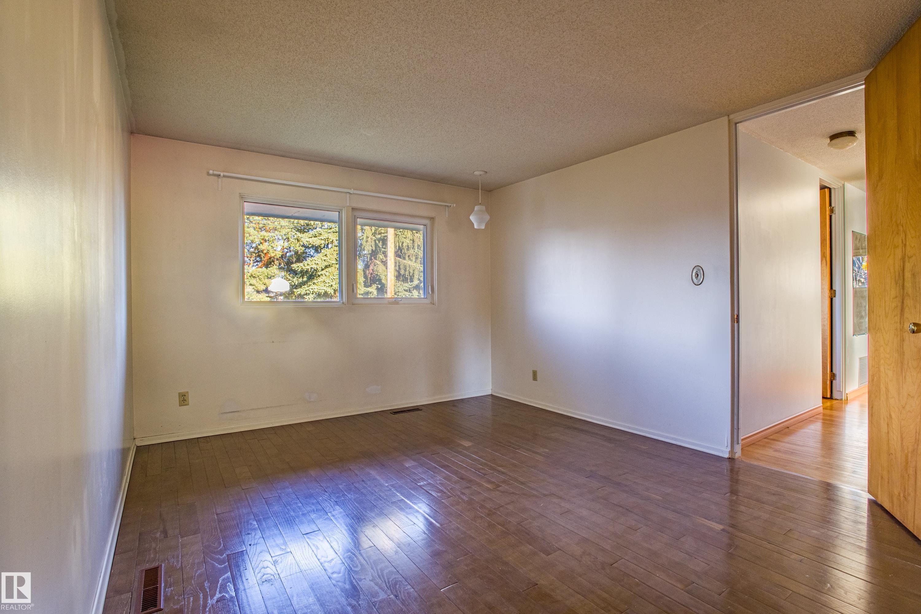 Photo 25 at 4051 120 Street NW, Aspen Gardens, Edmonton