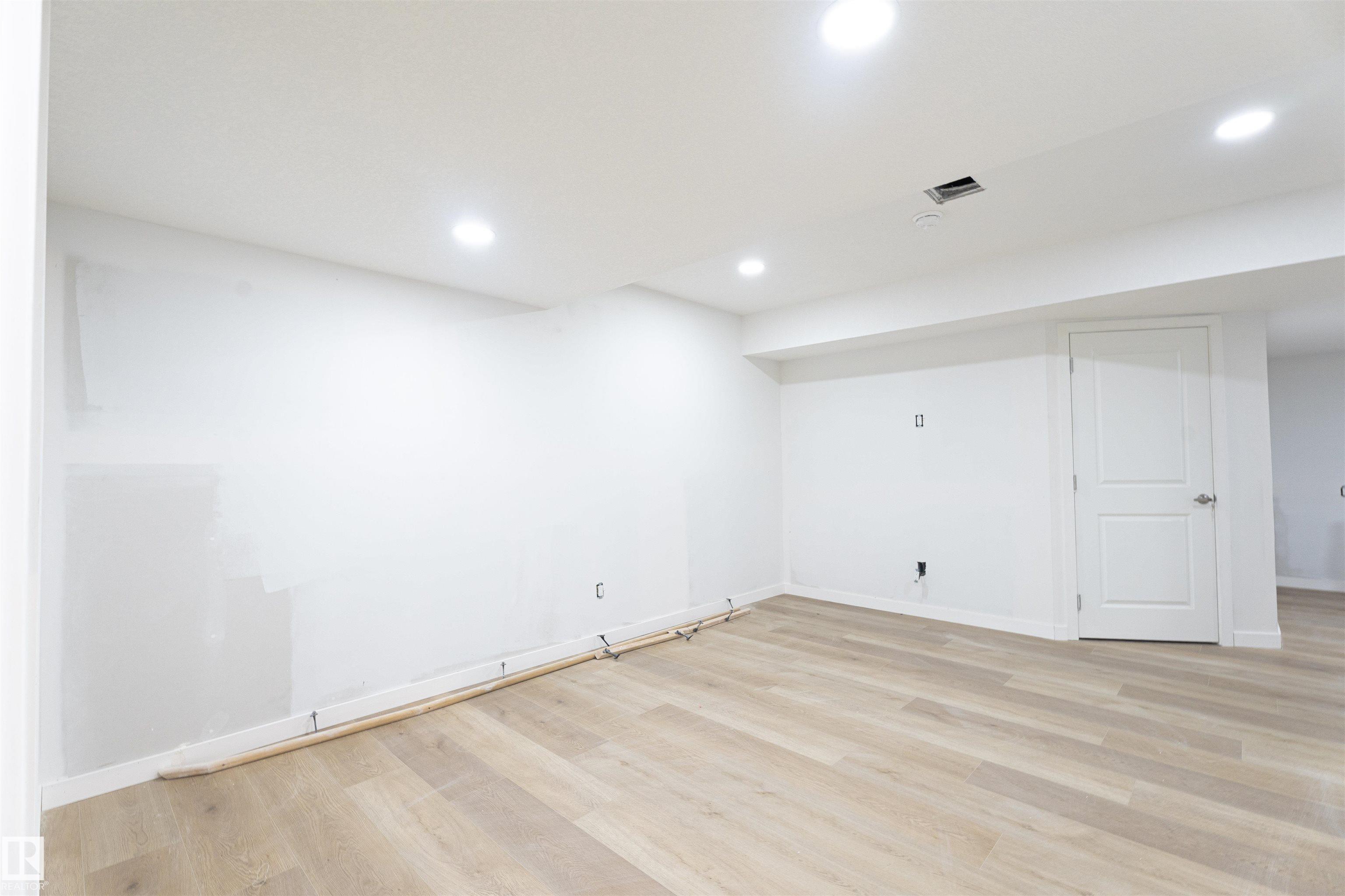 Photo 41 at 1033 Christie Vista SW, Cavanagh, Edmonton