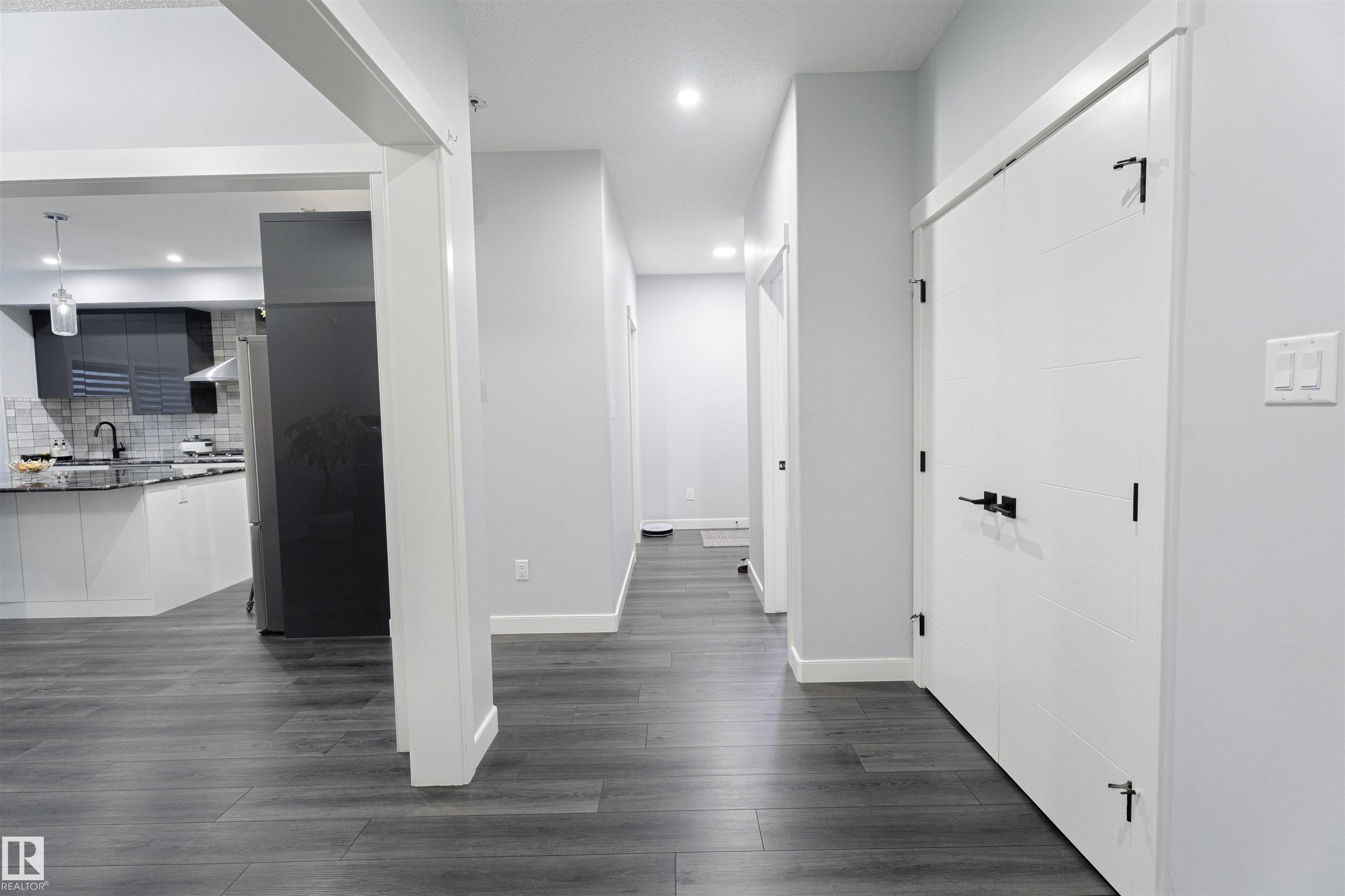 Photo 8 at 1033 Christie Vista SW, Cavanagh, Edmonton