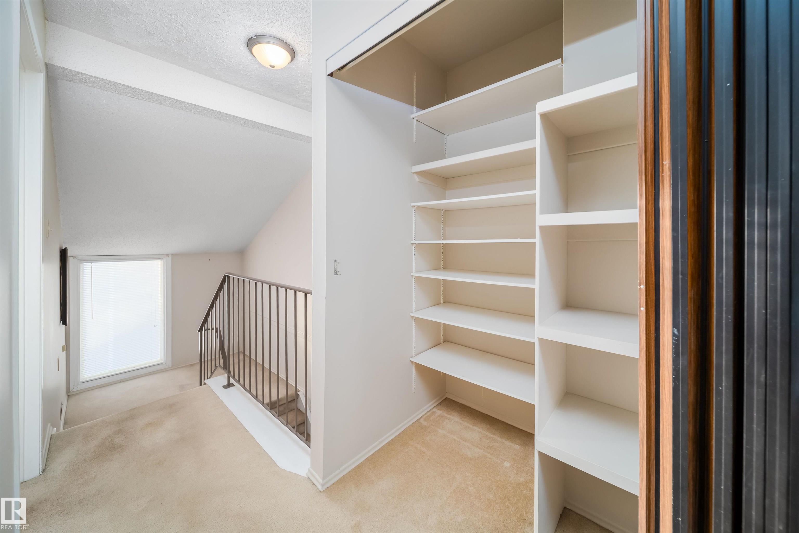 Photo 12 at 18246 91 Avenue NW, Belmead, Edmonton