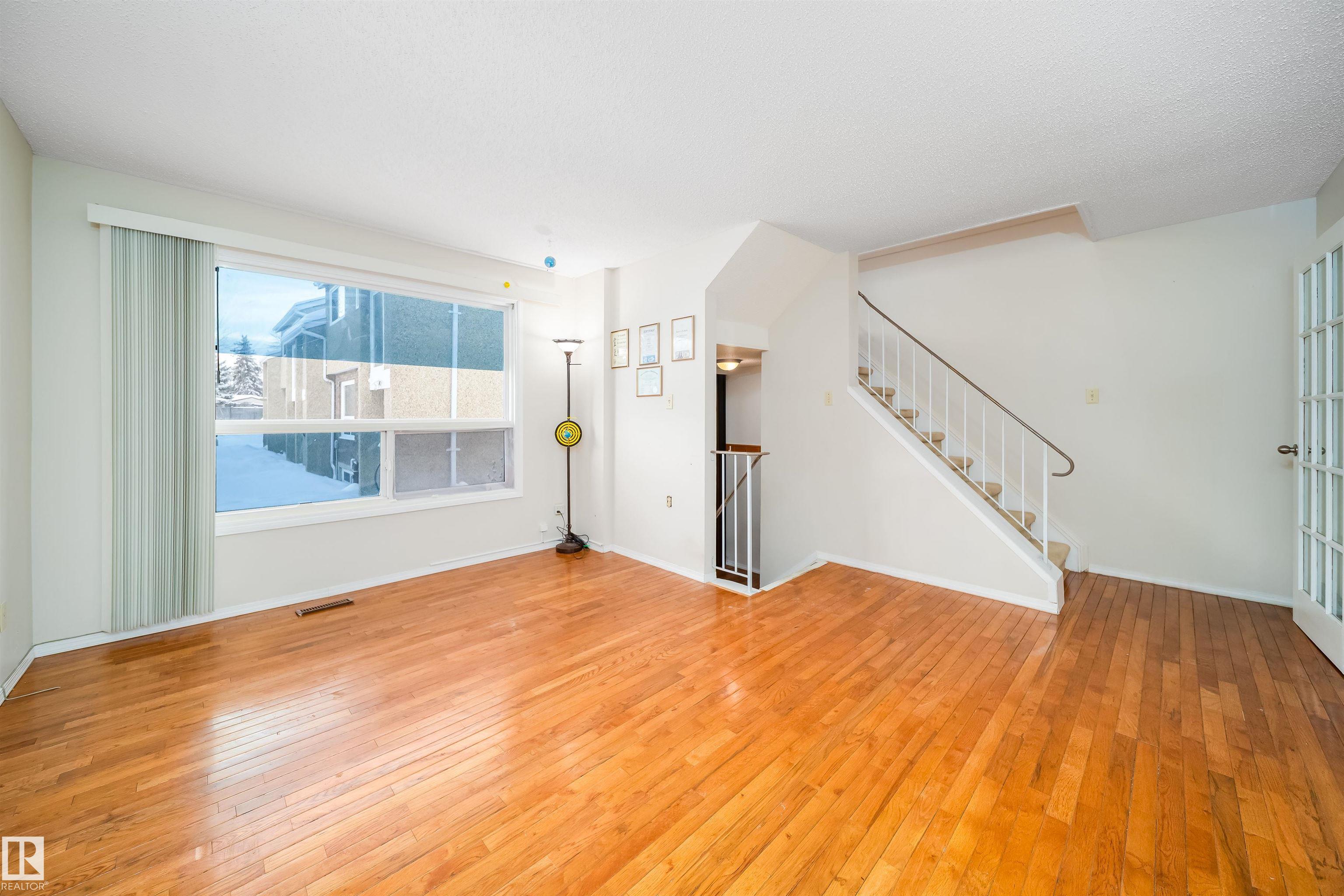 18246 91 Avenue NW, Belmead, Edmonton