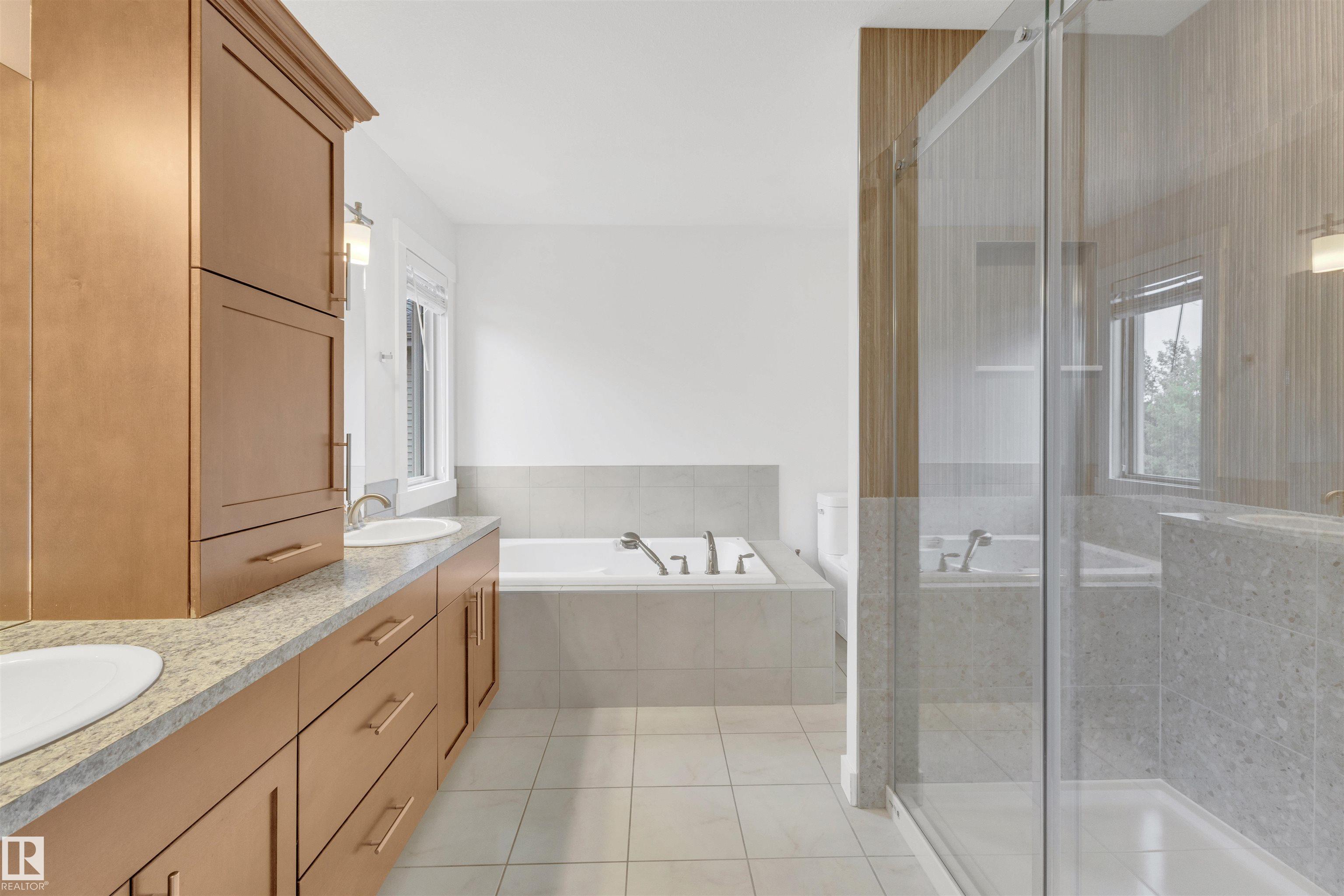 Photo 33 at 1422 Chahley Place NW, Cameron Heights, Edmonton