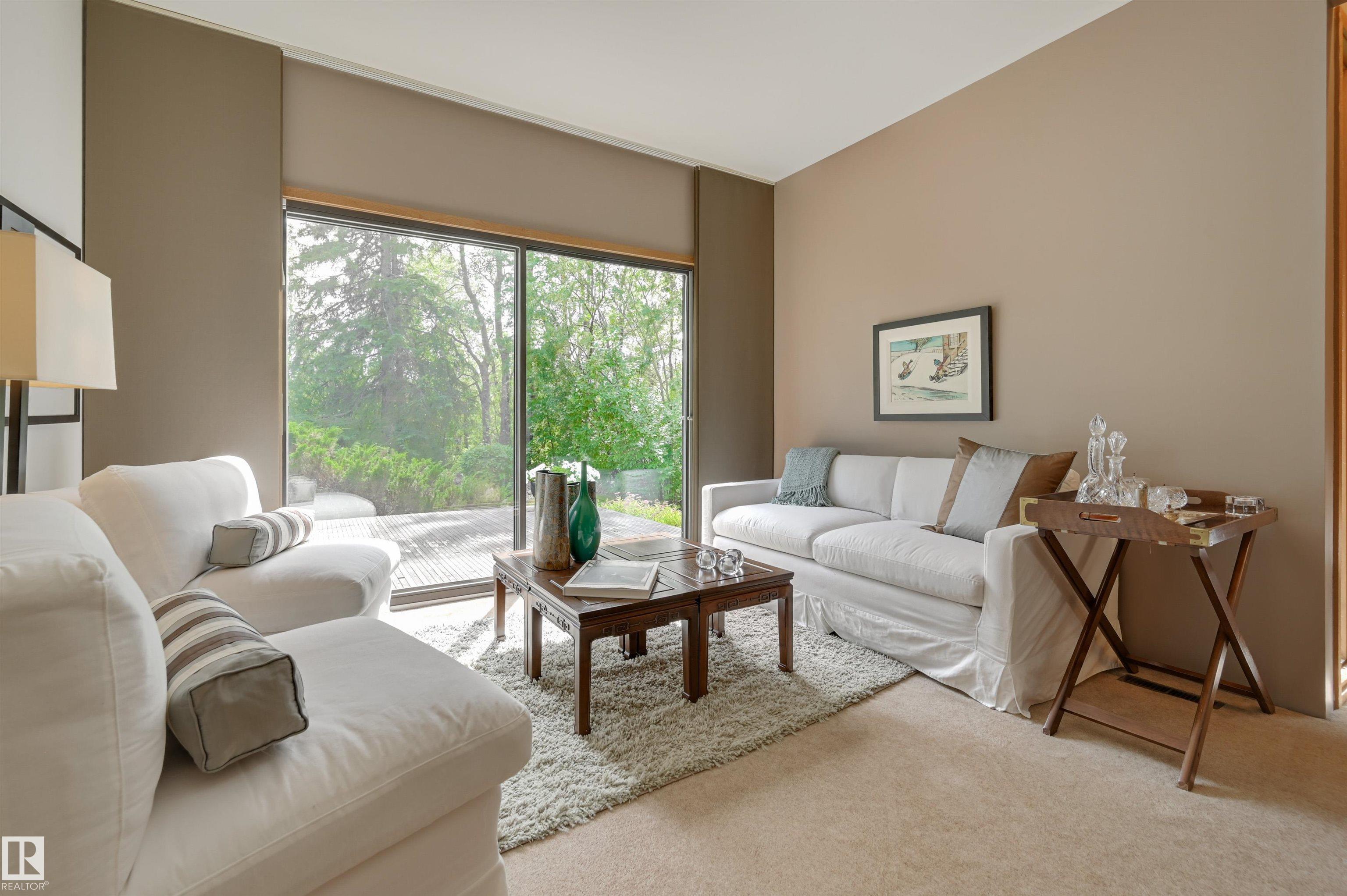 Picture for 14232 RAVINE DR NW