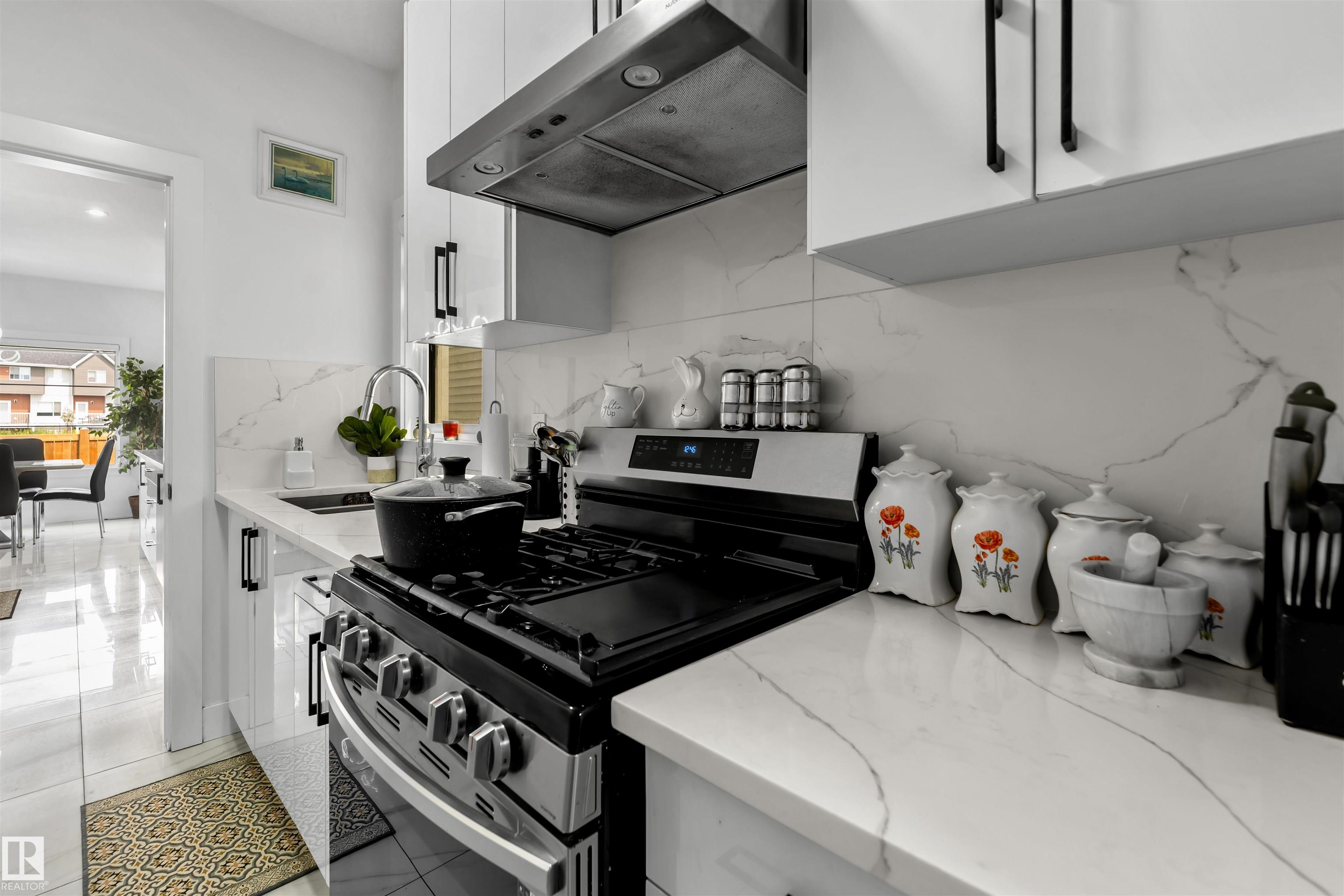 Photo 19 at 15518 13a Avenue SW, Glenridding Ravine, Edmonton