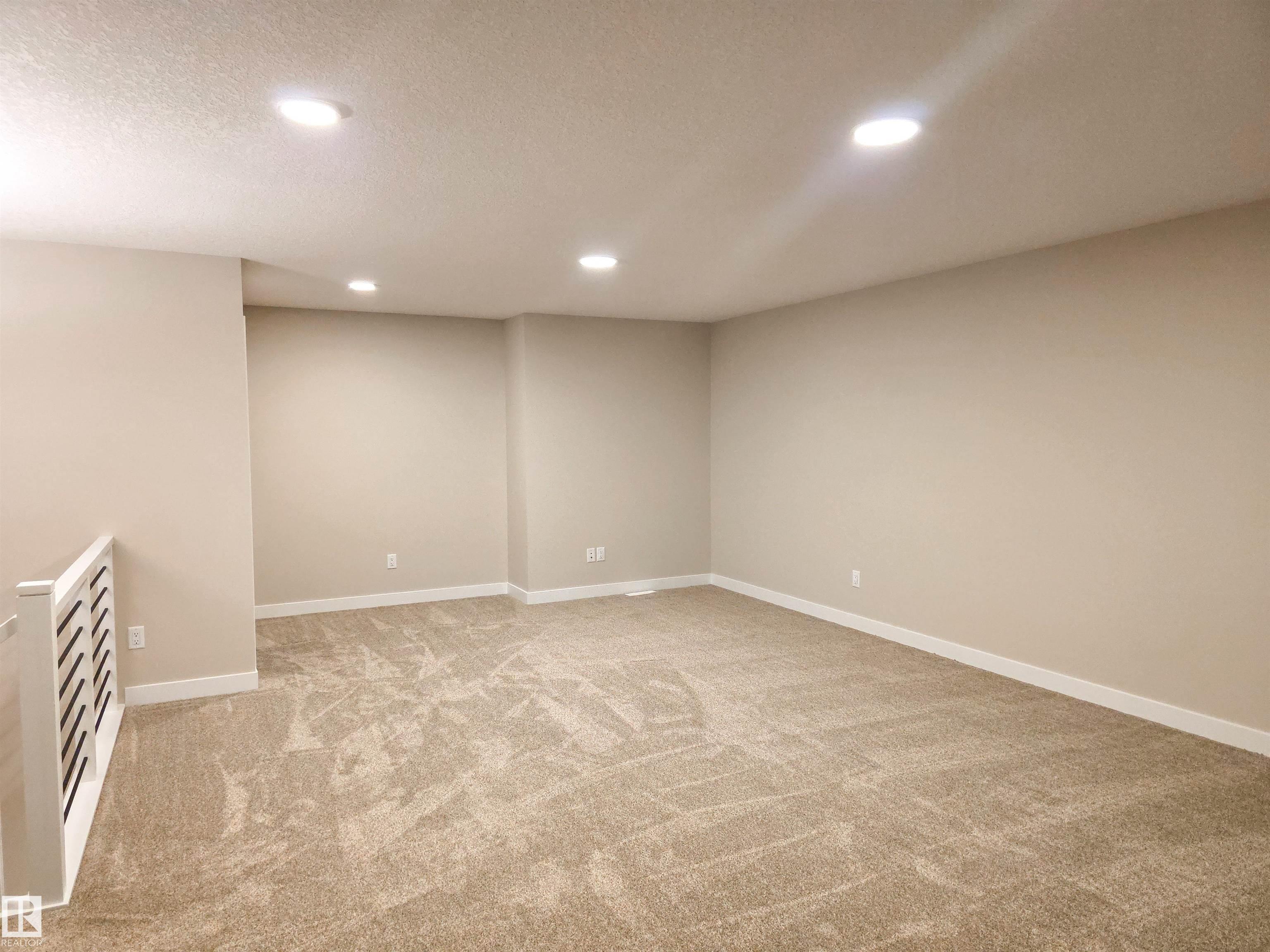 Photo 11 at 3 Emerson Landing, Easton, Spruce Grove