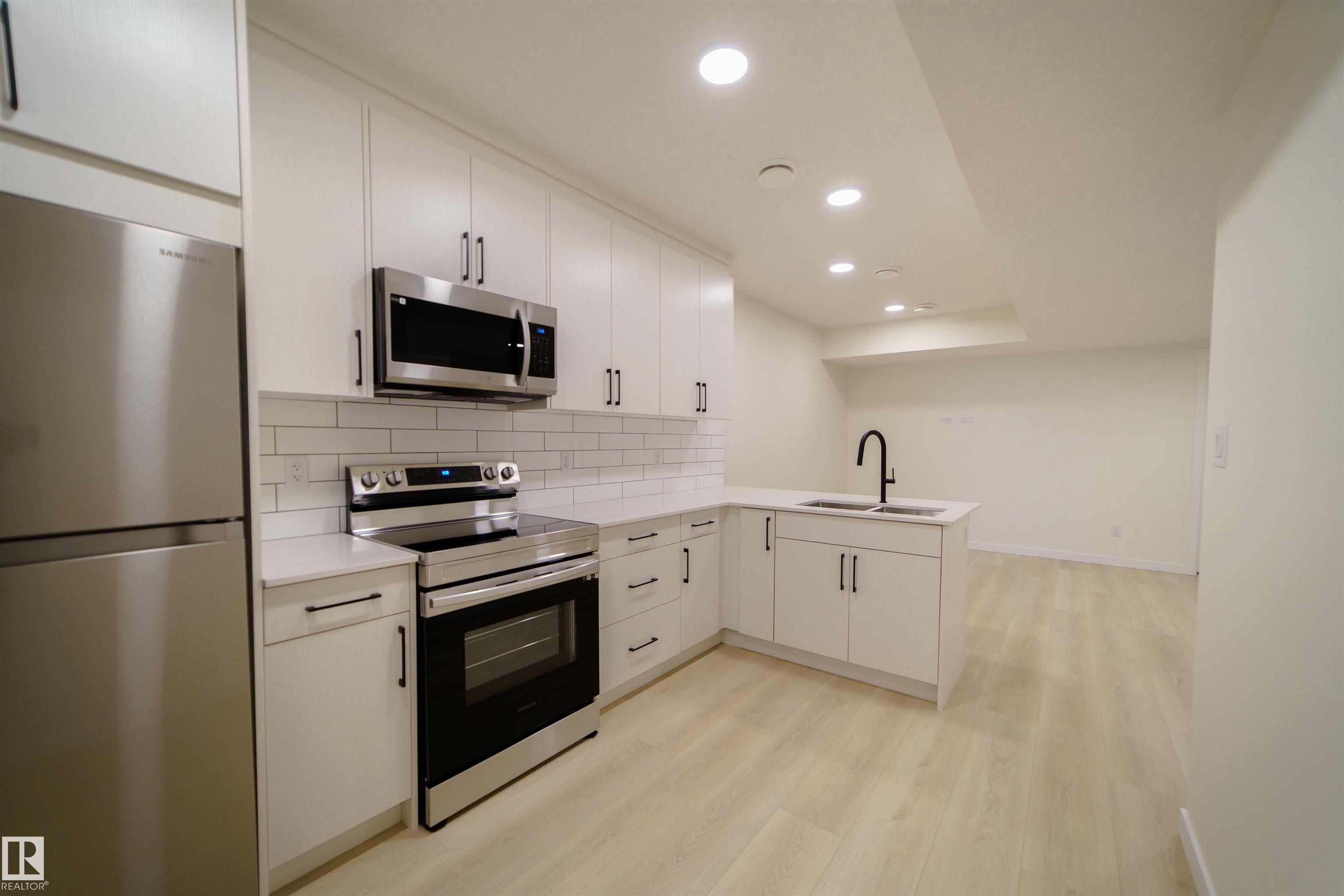 Photo 31 at 1303 Podersky Wynd SW, Paisley, Edmonton