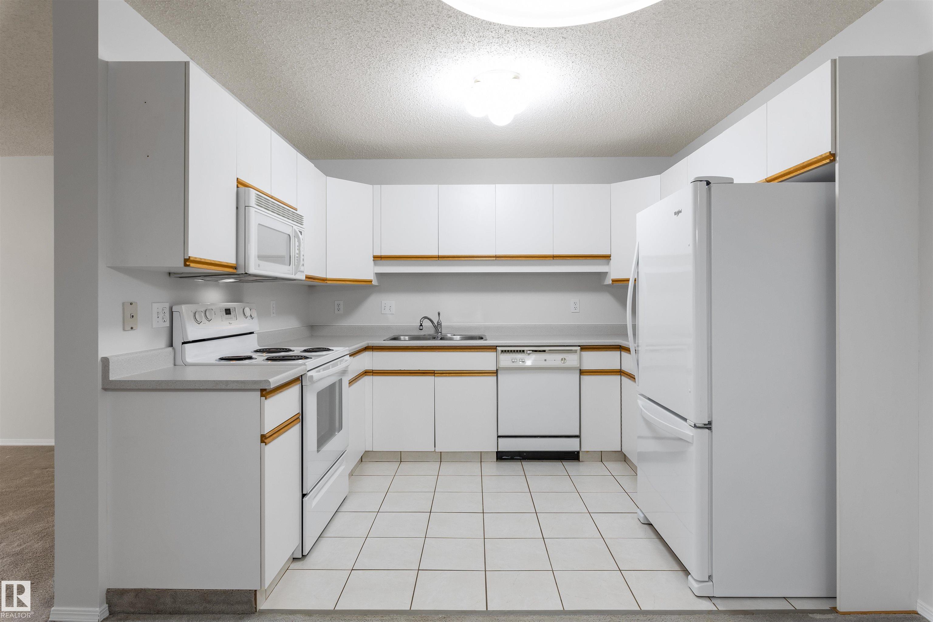 Photo 6 at 304 - 8811 106a Avenue NW, Boyle Street, Edmonton