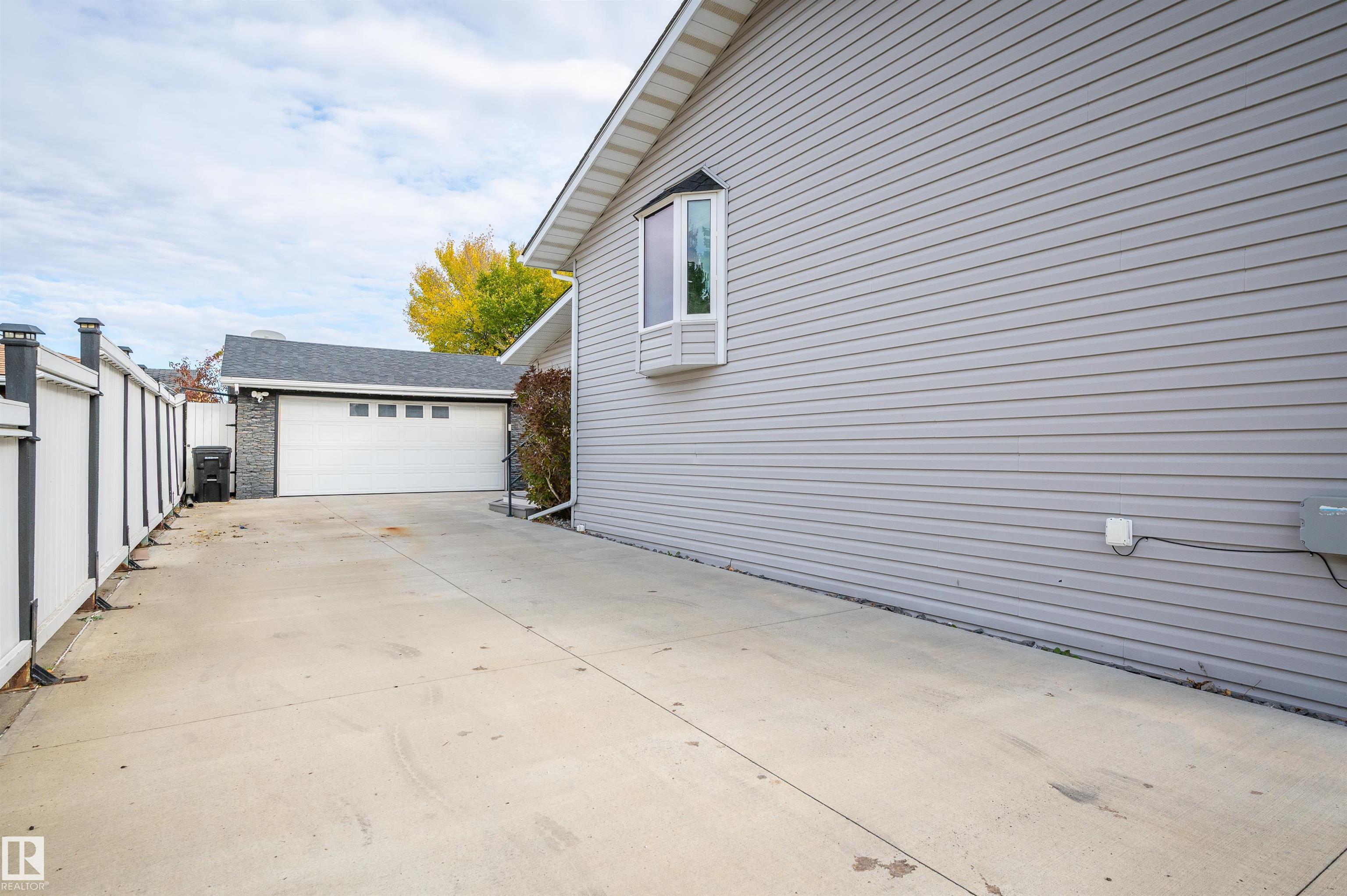 Photo 43 at 3410 135a Avenue NW, Belmont, Edmonton