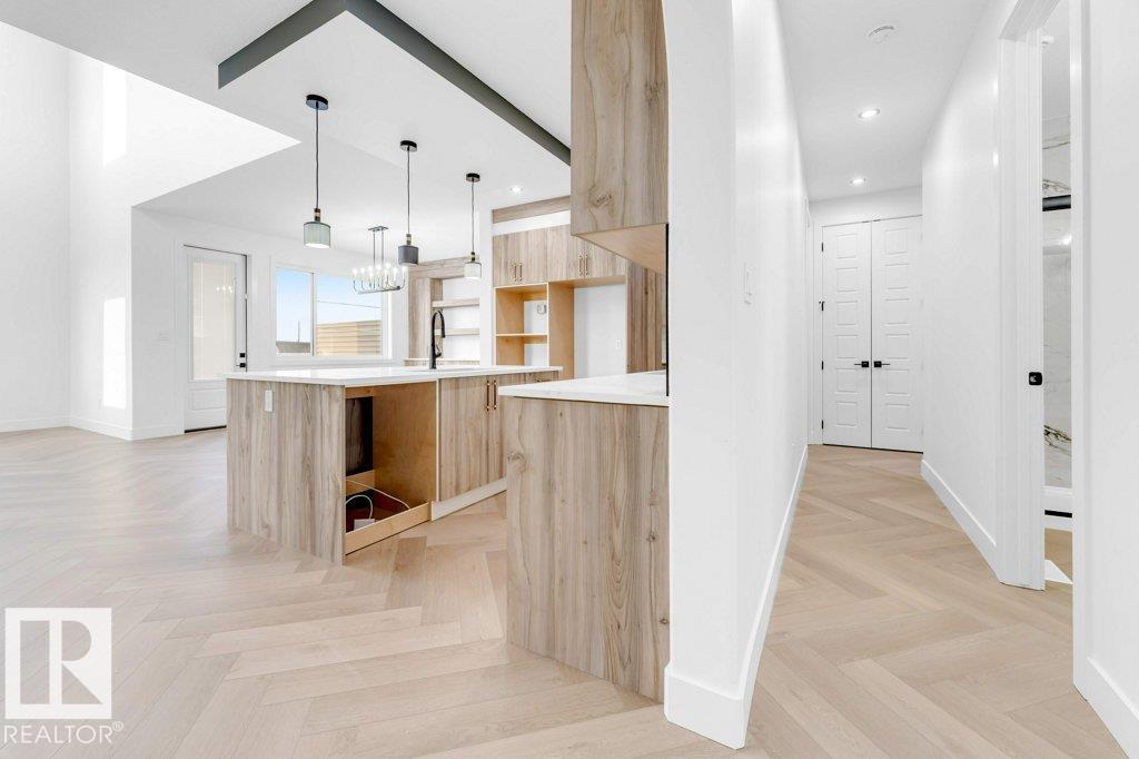 Photo 7 at 16724 34 Avenue SW, Glenridding Ravine, Edmonton