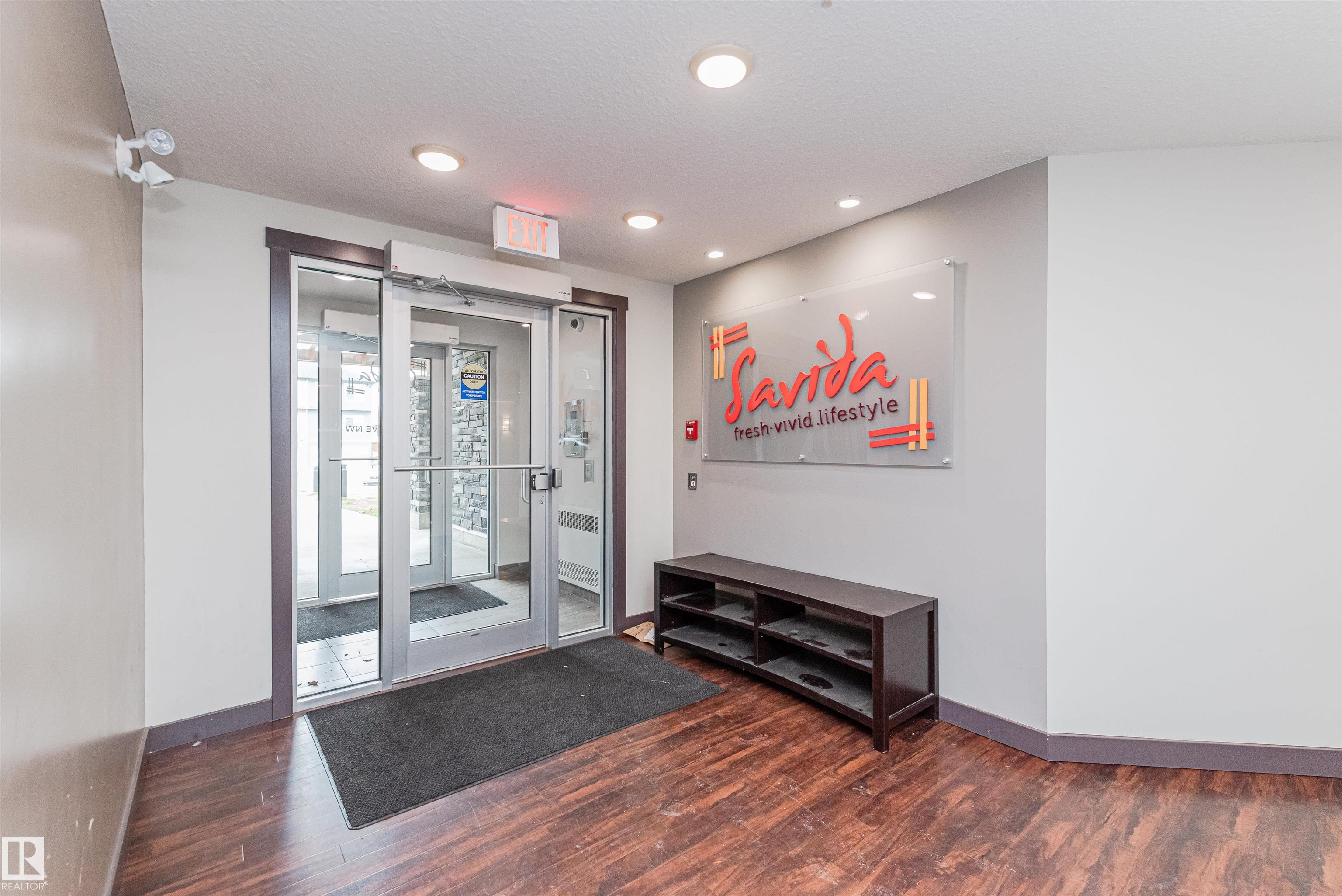 301 - 3670 139 Avenue NW, Clareview Town Centre, Edmonton