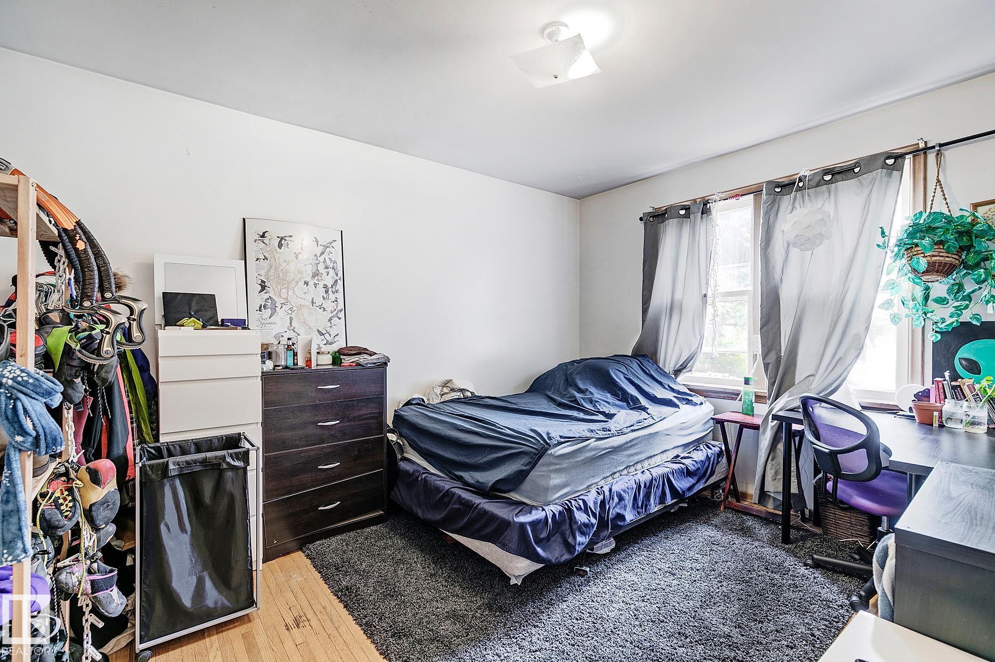 Photo 18 at 11559 80 Avenue NW, Belgravia, Edmonton