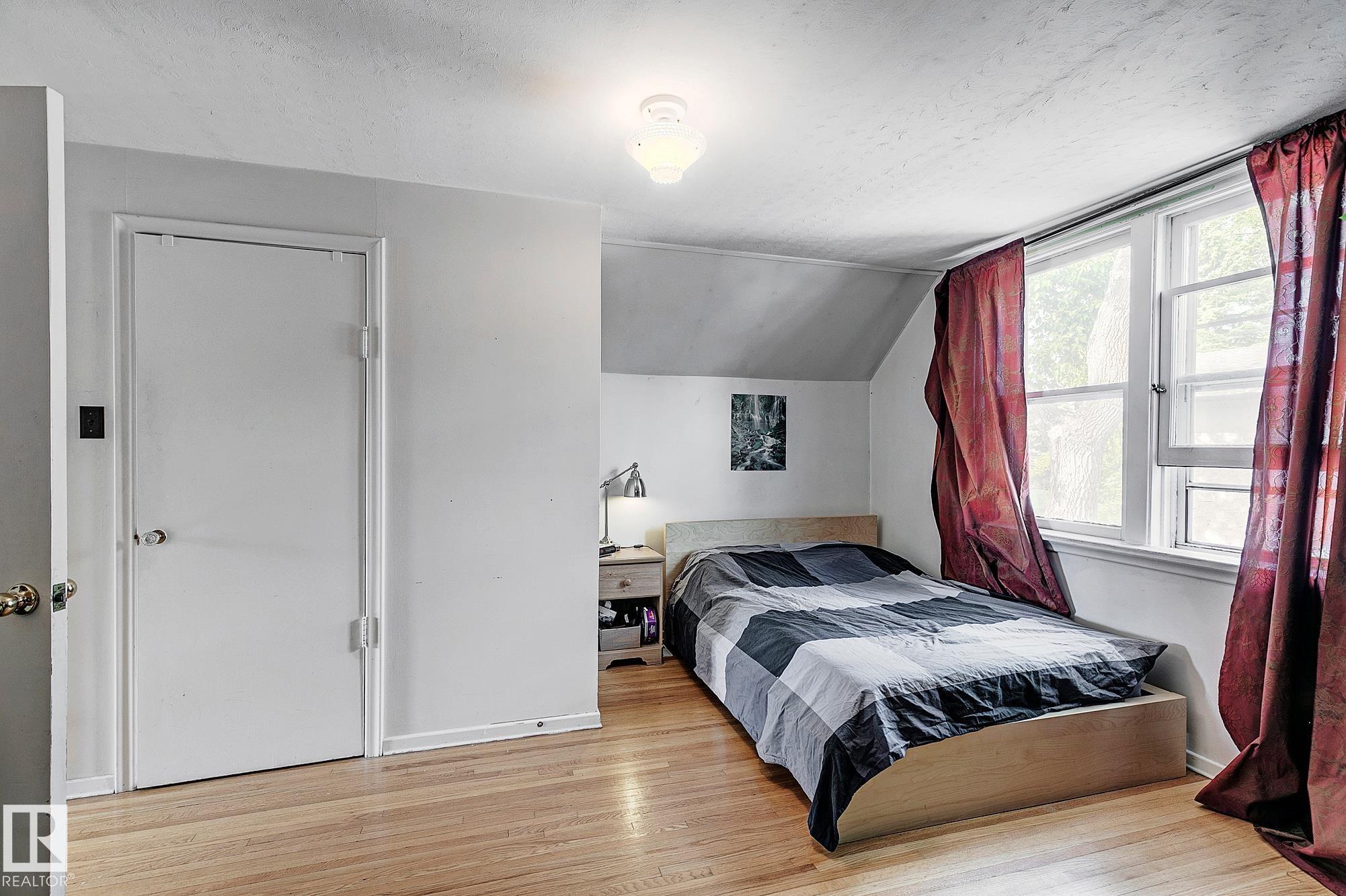 Photo 24 at 11559 80 Avenue NW, Belgravia, Edmonton