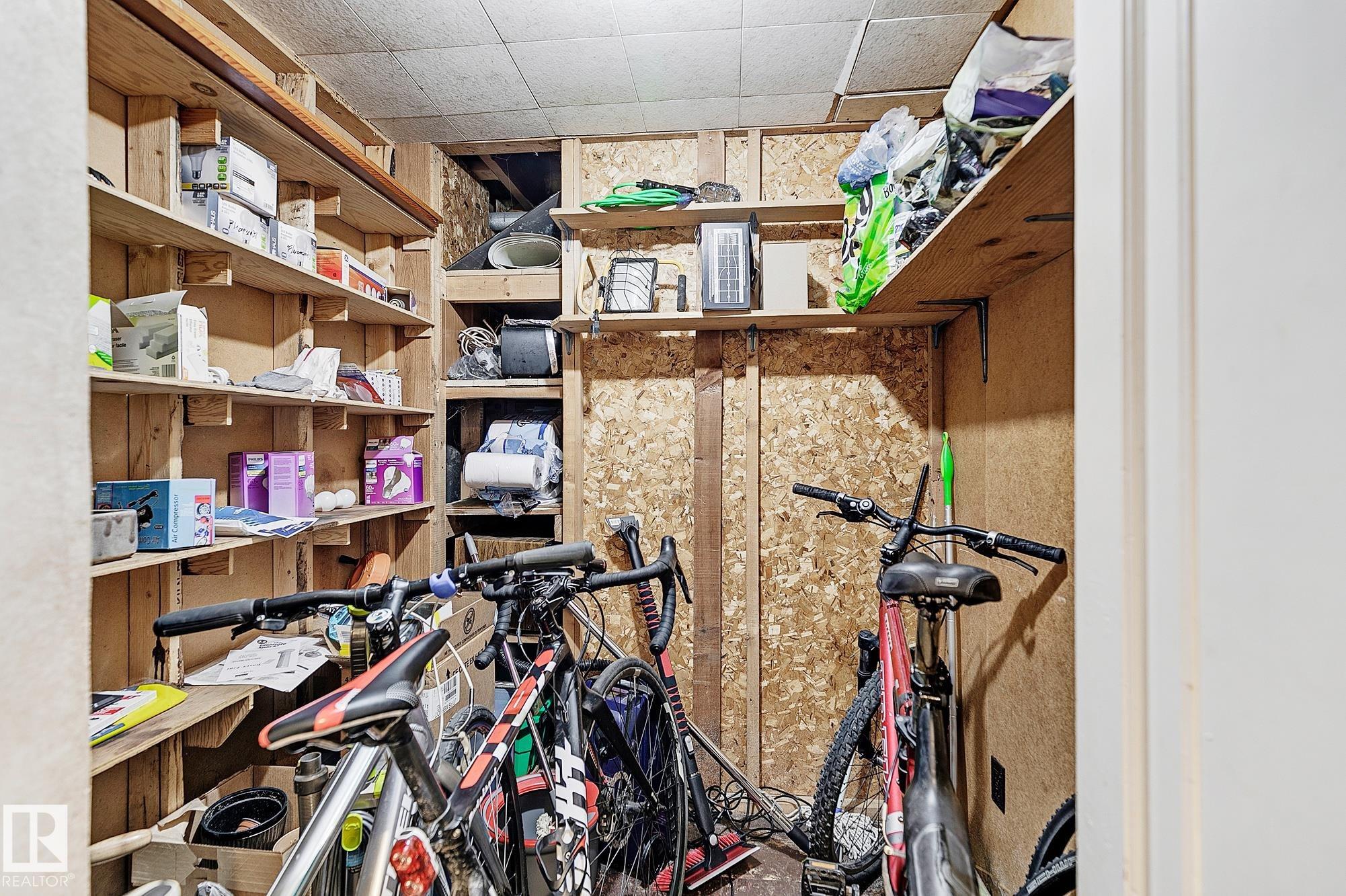 Photo 34 at 11559 80 Avenue NW, Belgravia, Edmonton