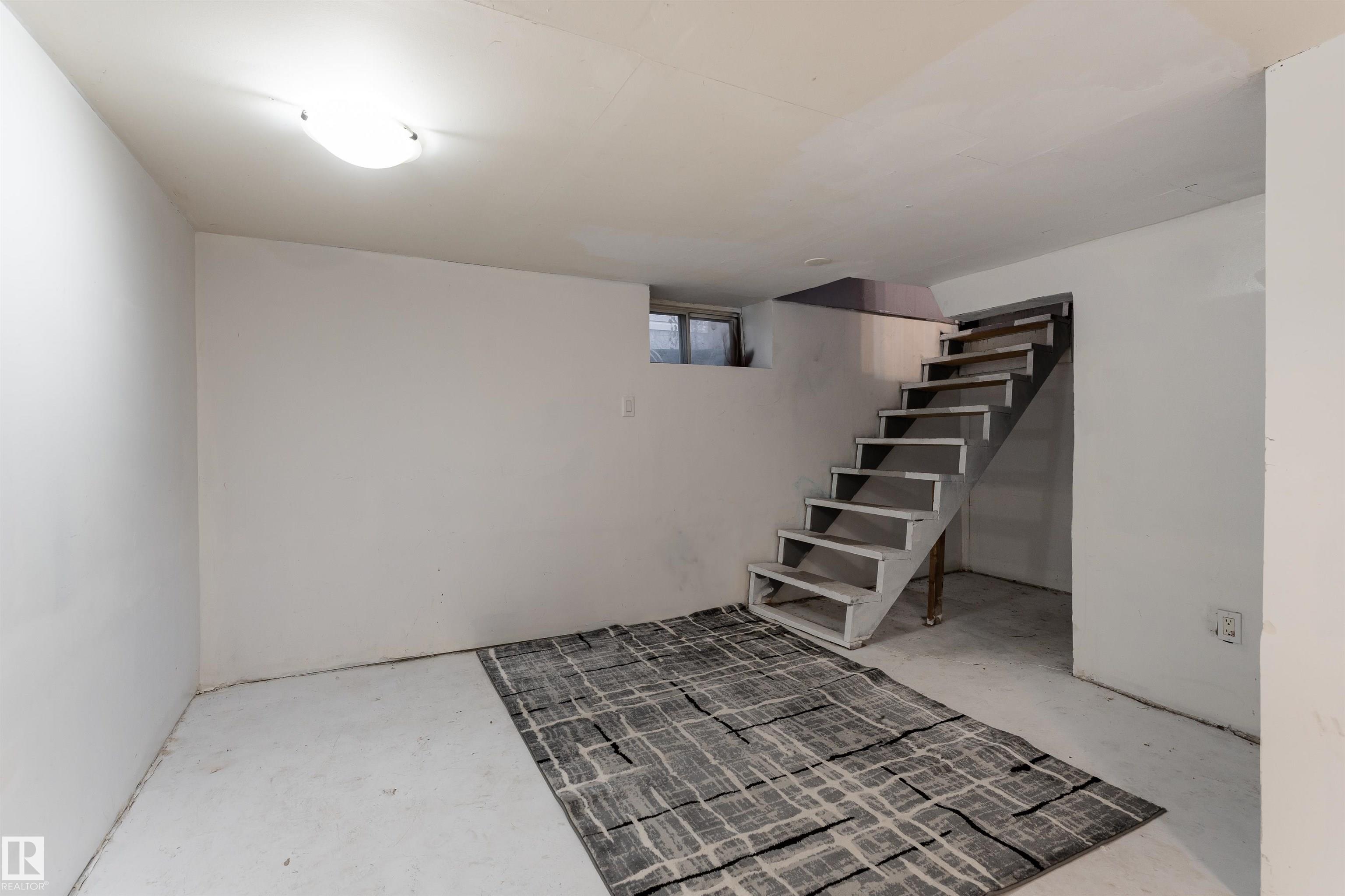 Photo 19 at 12018 95 Street NW, Alberta Avenue, Edmonton