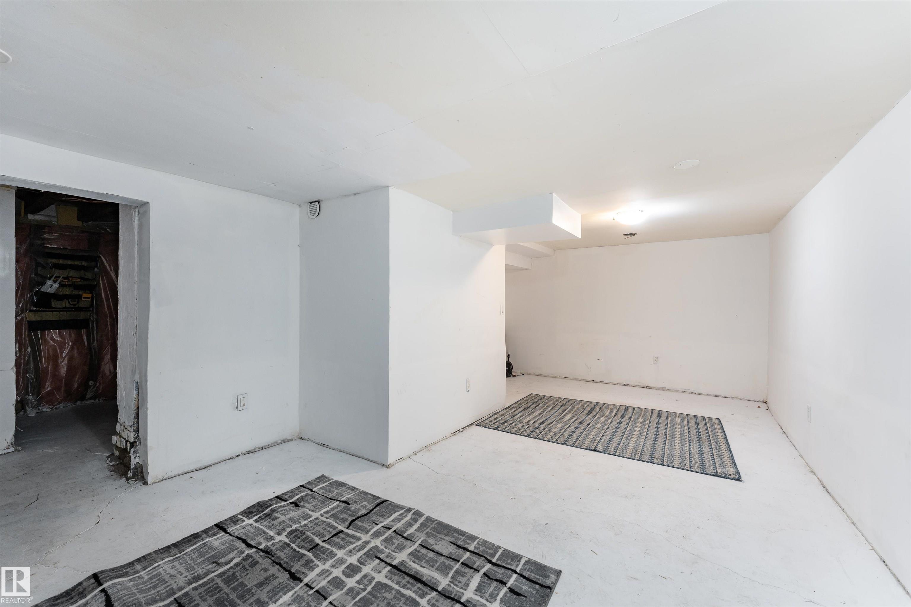 Photo 20 at 12018 95 Street NW, Alberta Avenue, Edmonton