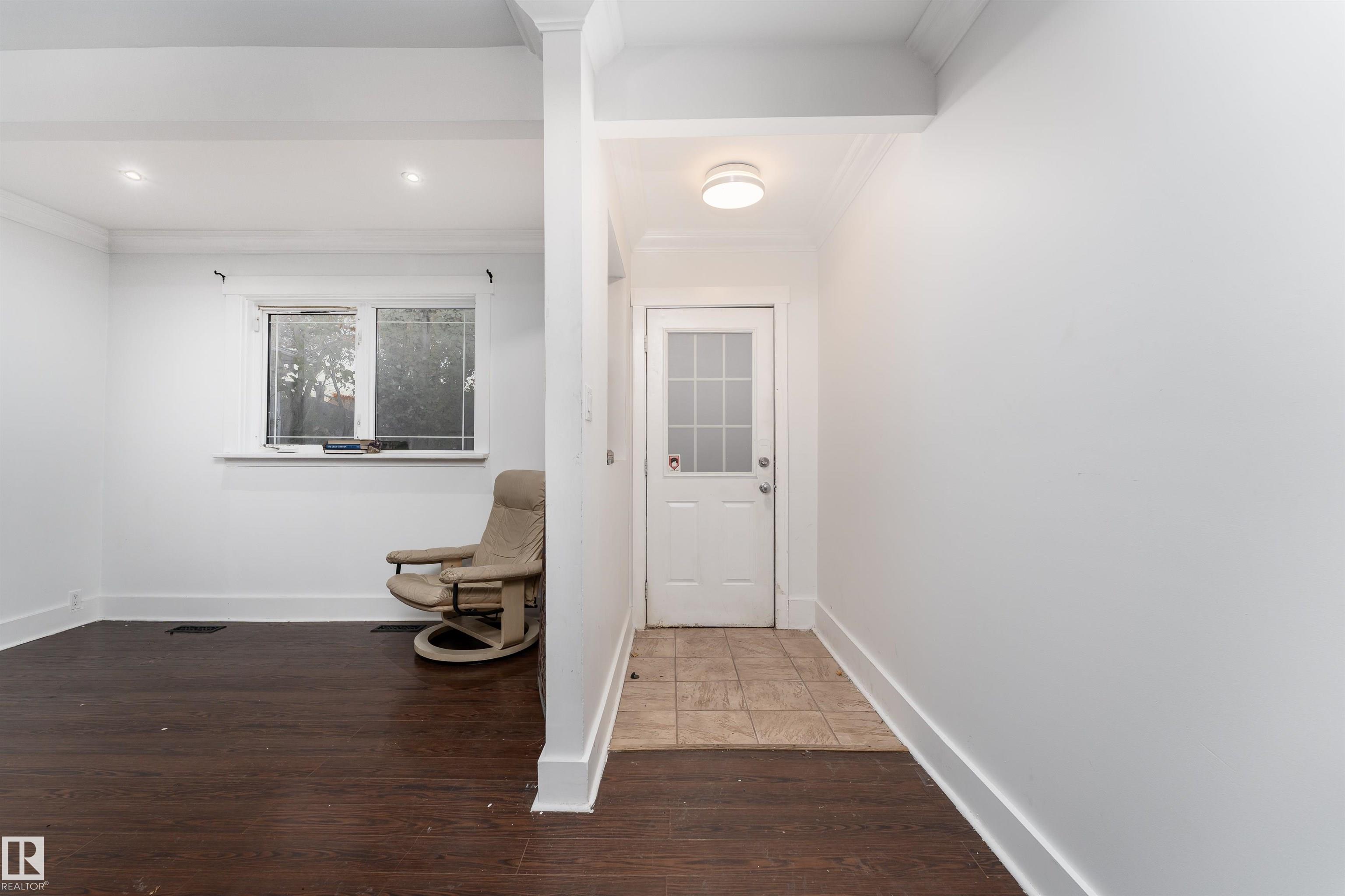 Photo 7 at 12018 95 Street NW, Alberta Avenue, Edmonton