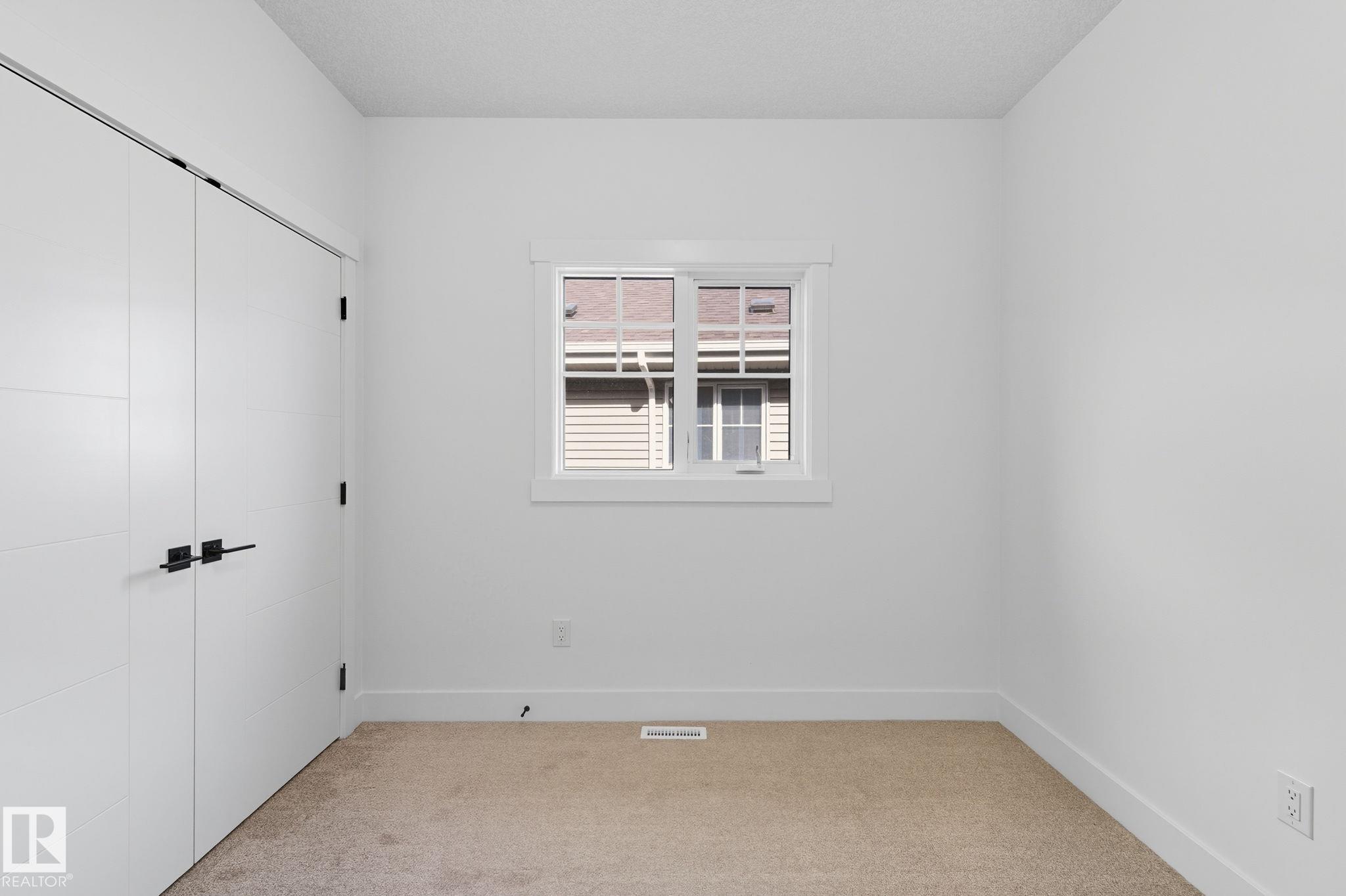 Photo 43 at 1133 Gyrfalcon Crescent NW, Hawks Ridge, Edmonton