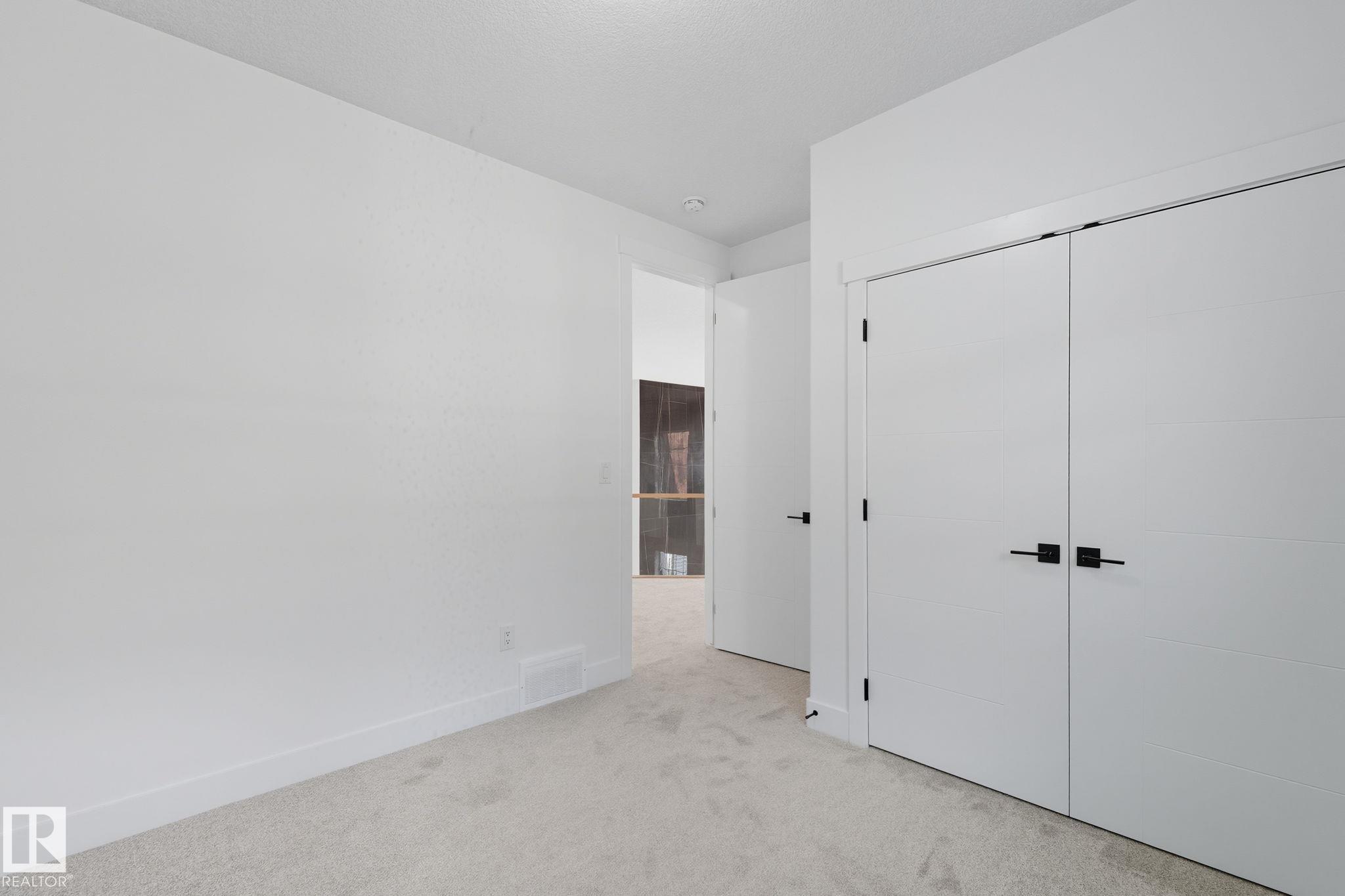 Photo 44 at 1133 Gyrfalcon Crescent NW, Hawks Ridge, Edmonton