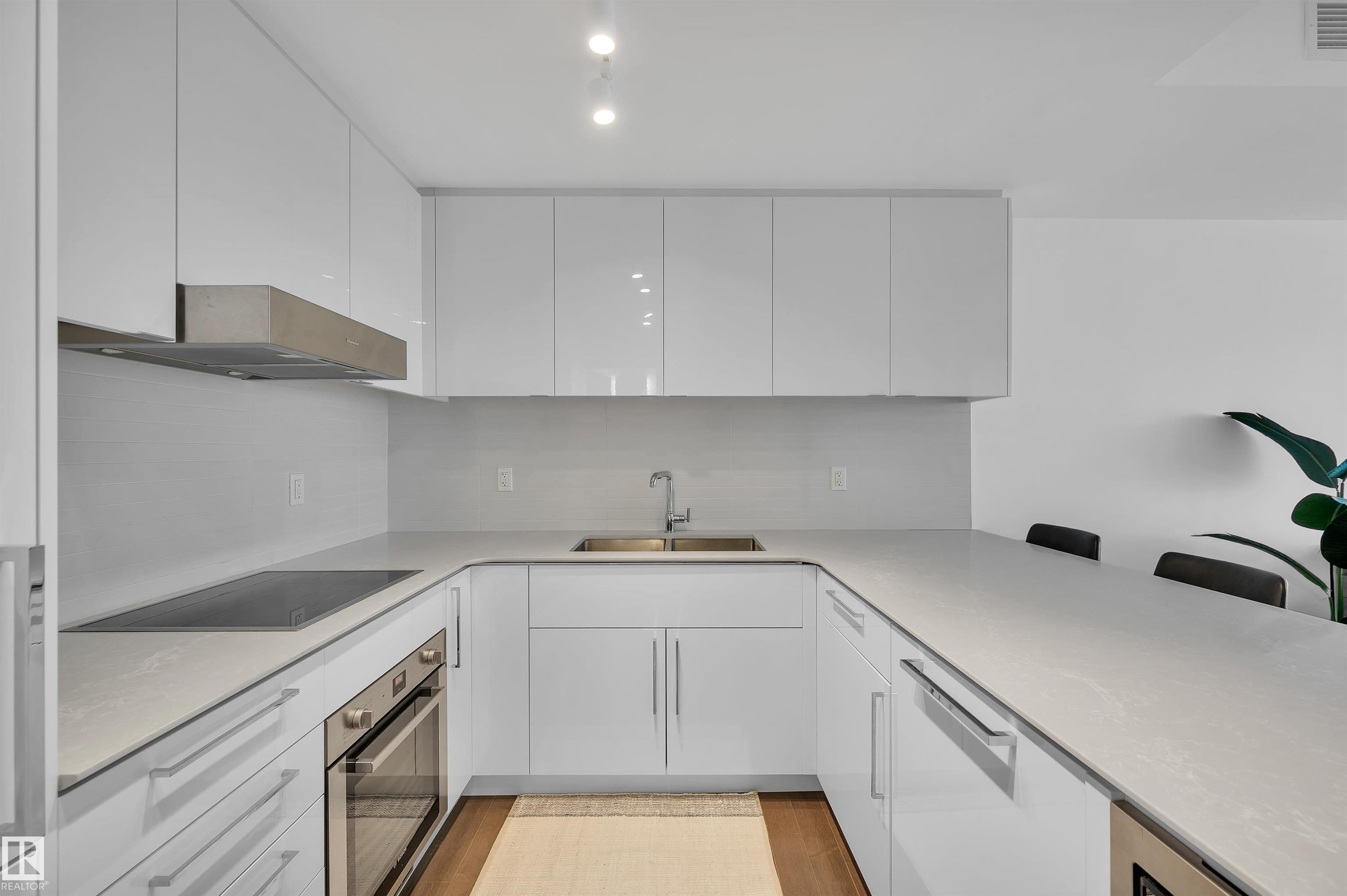 Picture for #2711 10360 102 ST NW