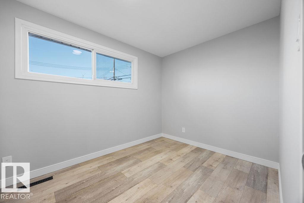 Photo 12 at 10458 166 Street NW, Britannia Youngstown, Edmonton