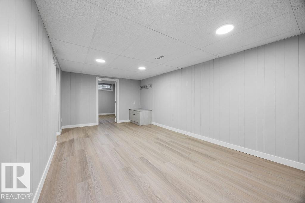 Photo 19 at 10458 166 Street NW, Britannia Youngstown, Edmonton