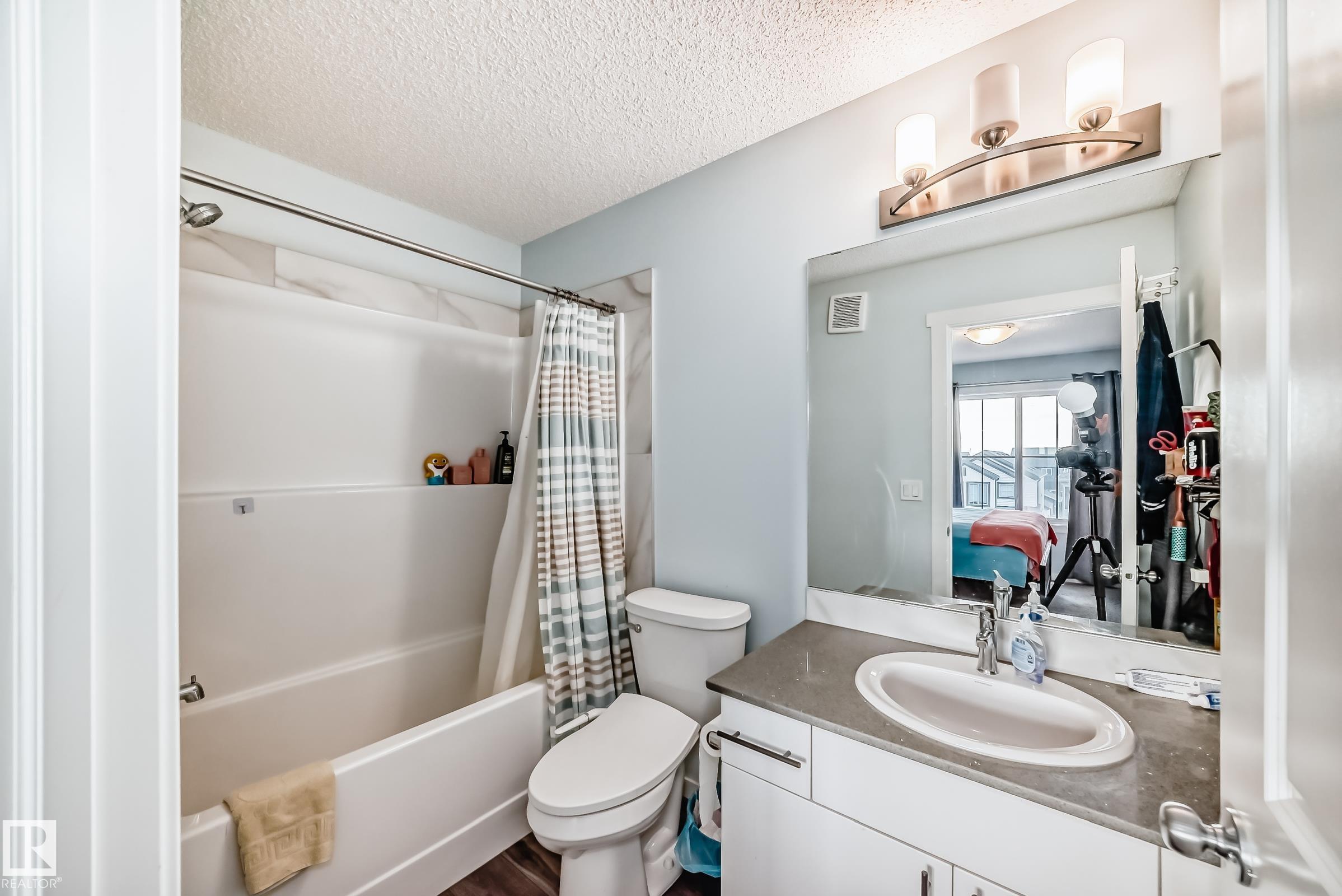 Photo 22 at 19312 27 Avenue NW, The Uplands, Edmonton