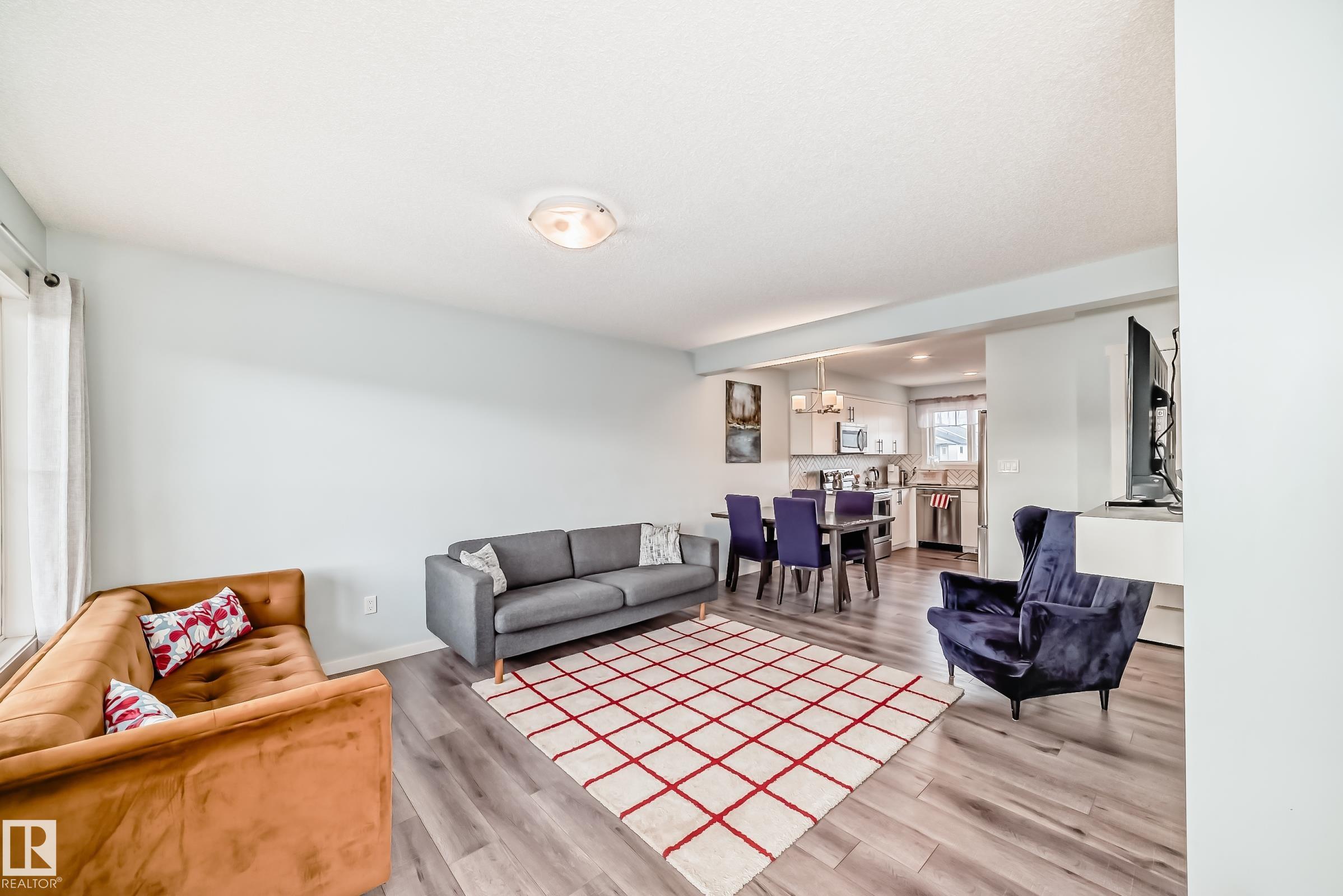 Photo 7 at 19312 27 Avenue NW, The Uplands, Edmonton