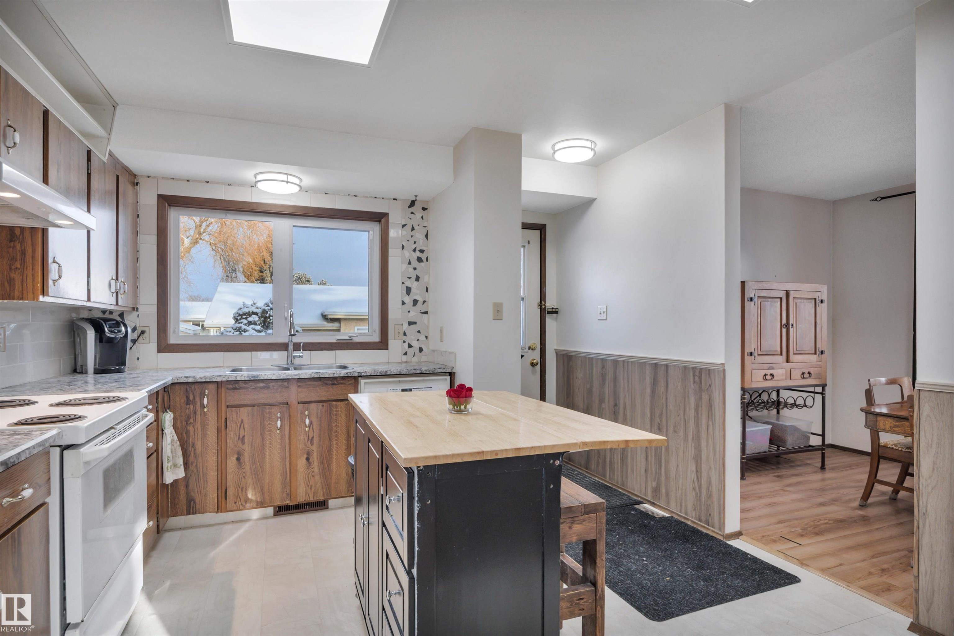 Photo 13 at 4314 39 Avenue, South Park, Leduc