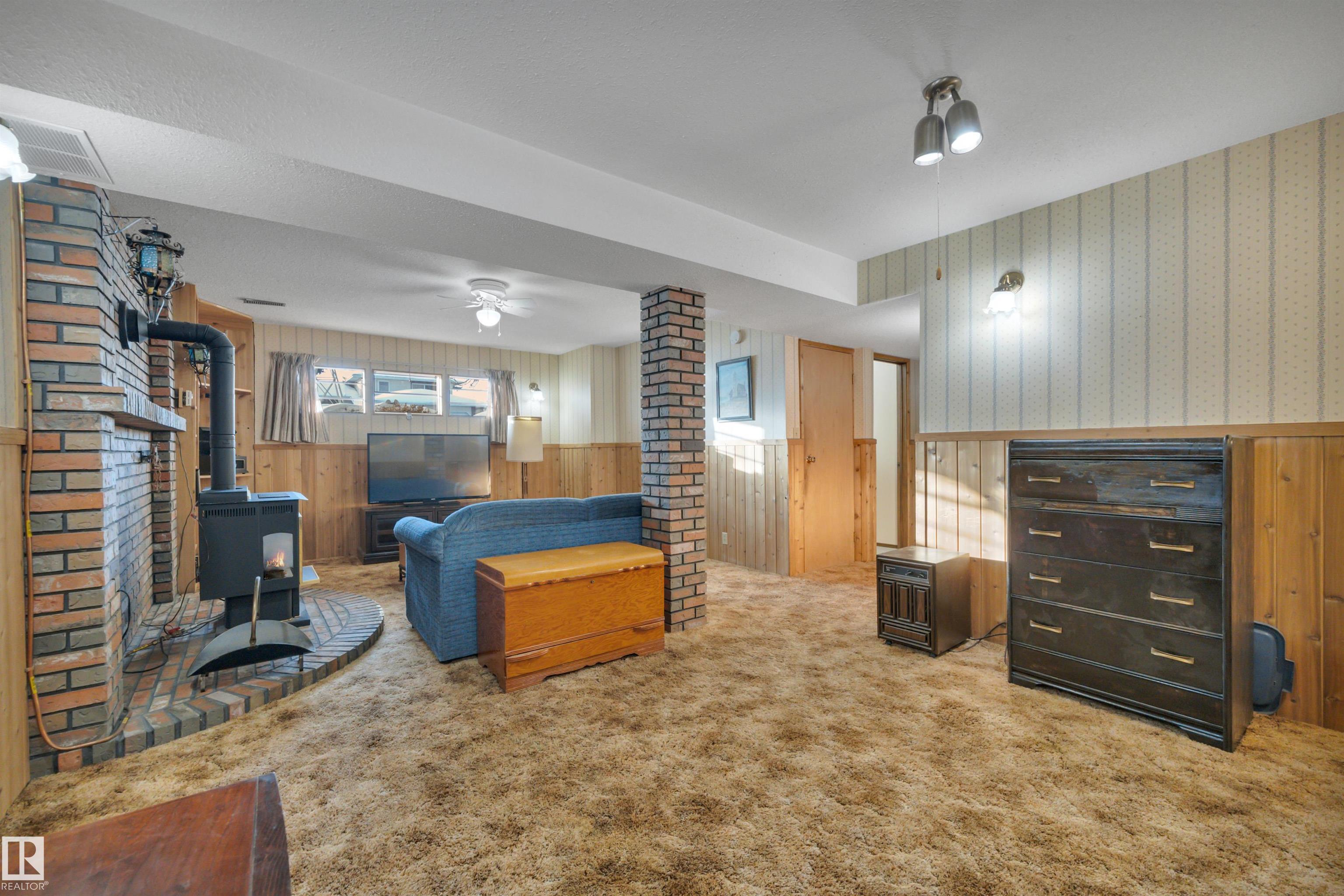 Photo 31 at 4314 39 Avenue, South Park, Leduc