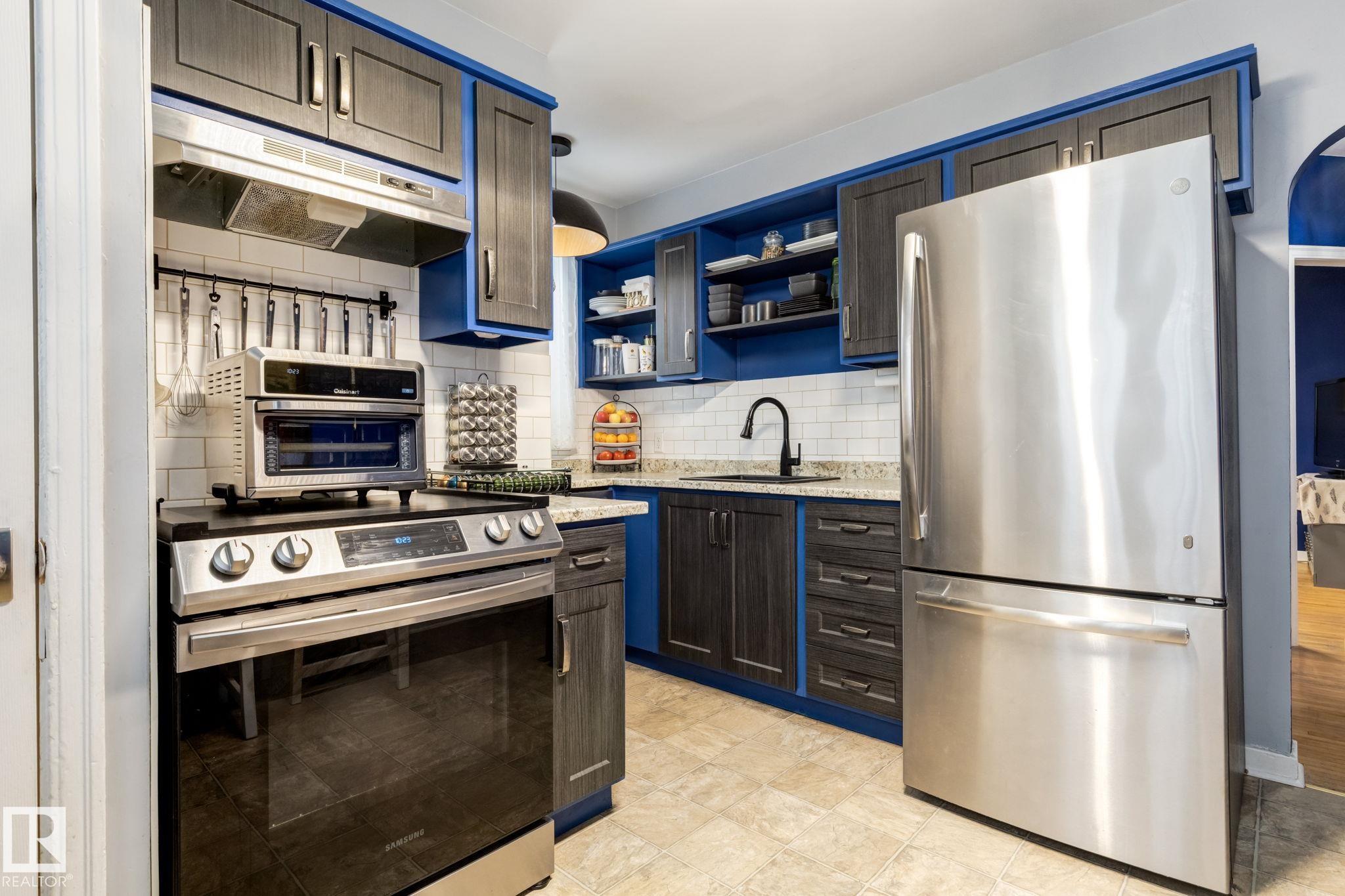 Photo 14 at 11844 96 Street NW, Alberta Avenue, Edmonton