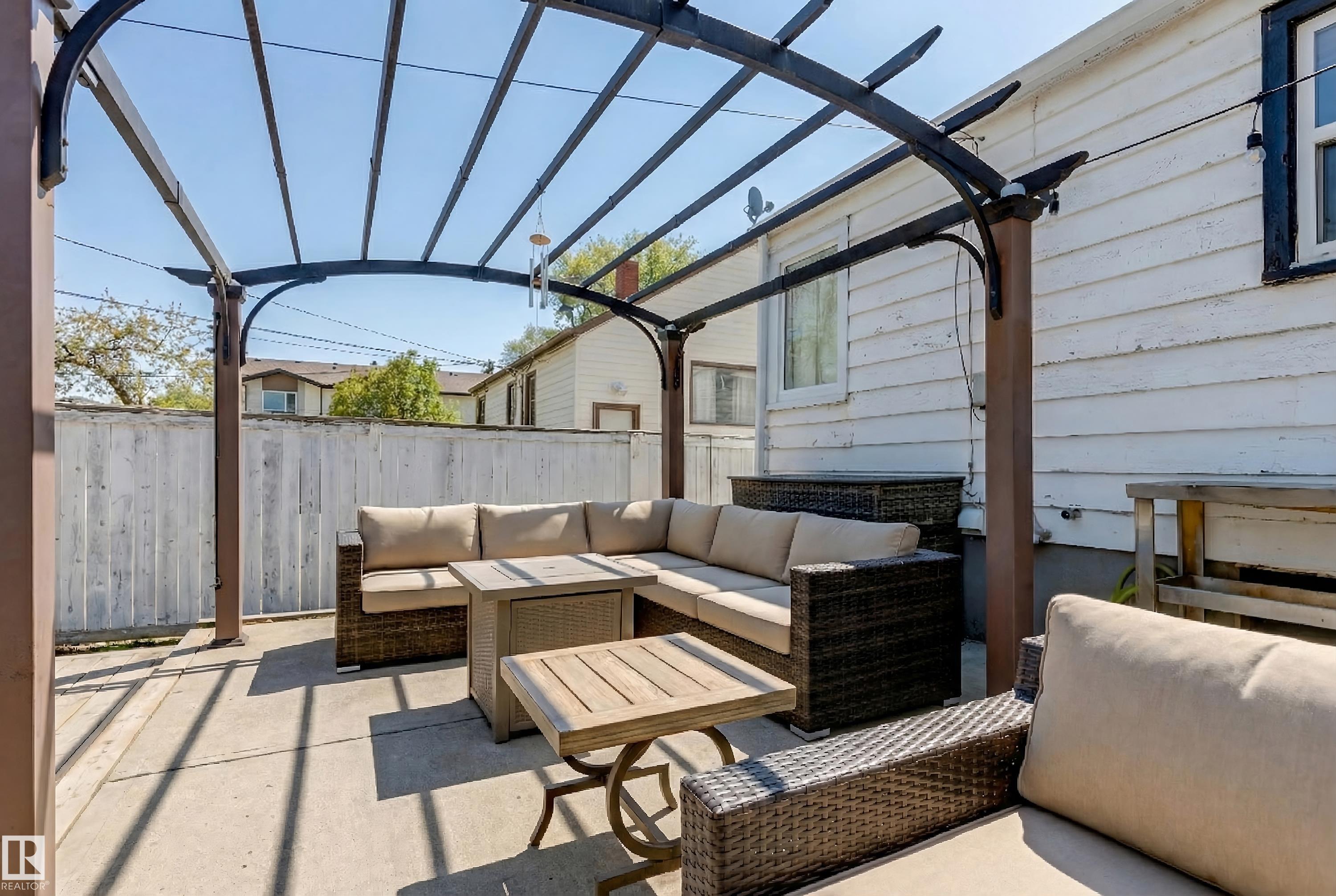 Photo 28 at 11844 96 Street NW, Alberta Avenue, Edmonton