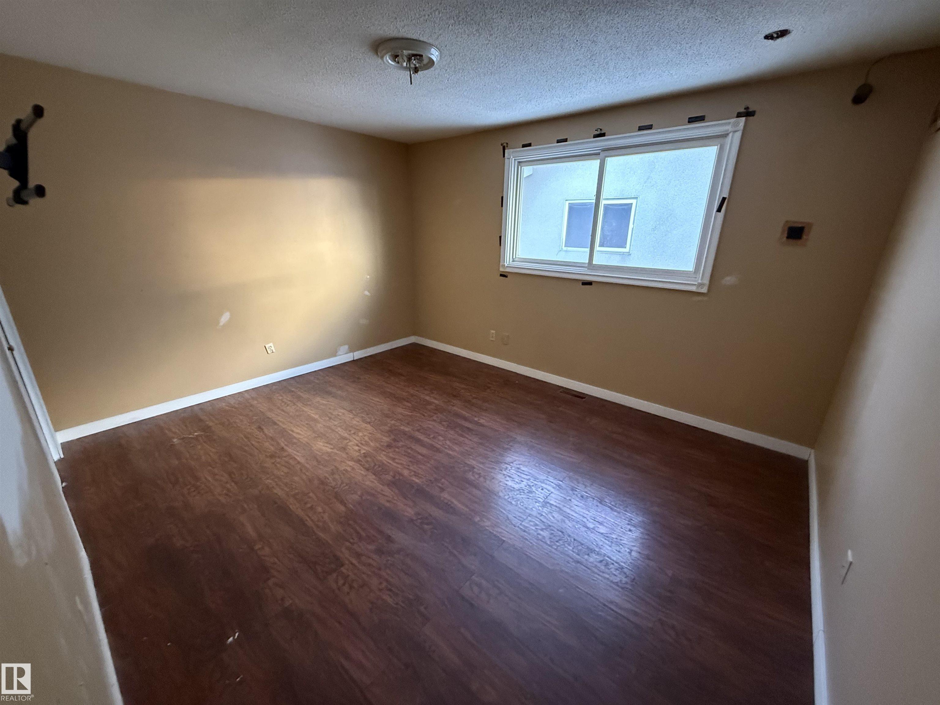 Photo 7 at 17939 80 Avenue NW, Aldergrove, Edmonton