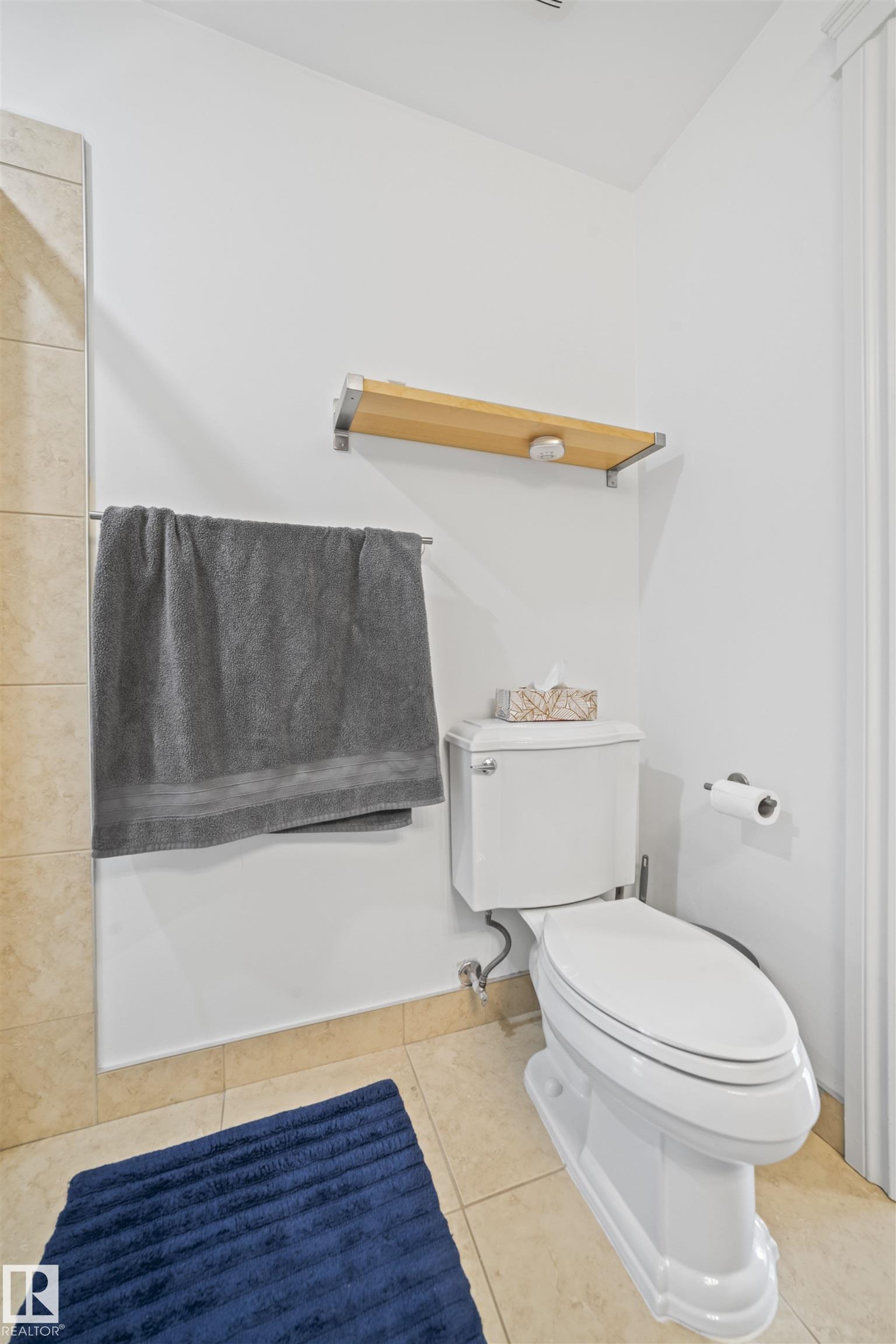 Photo 12 at 405 - 10232 115 Street NW, Wîhkwêntôwin, Edmonton