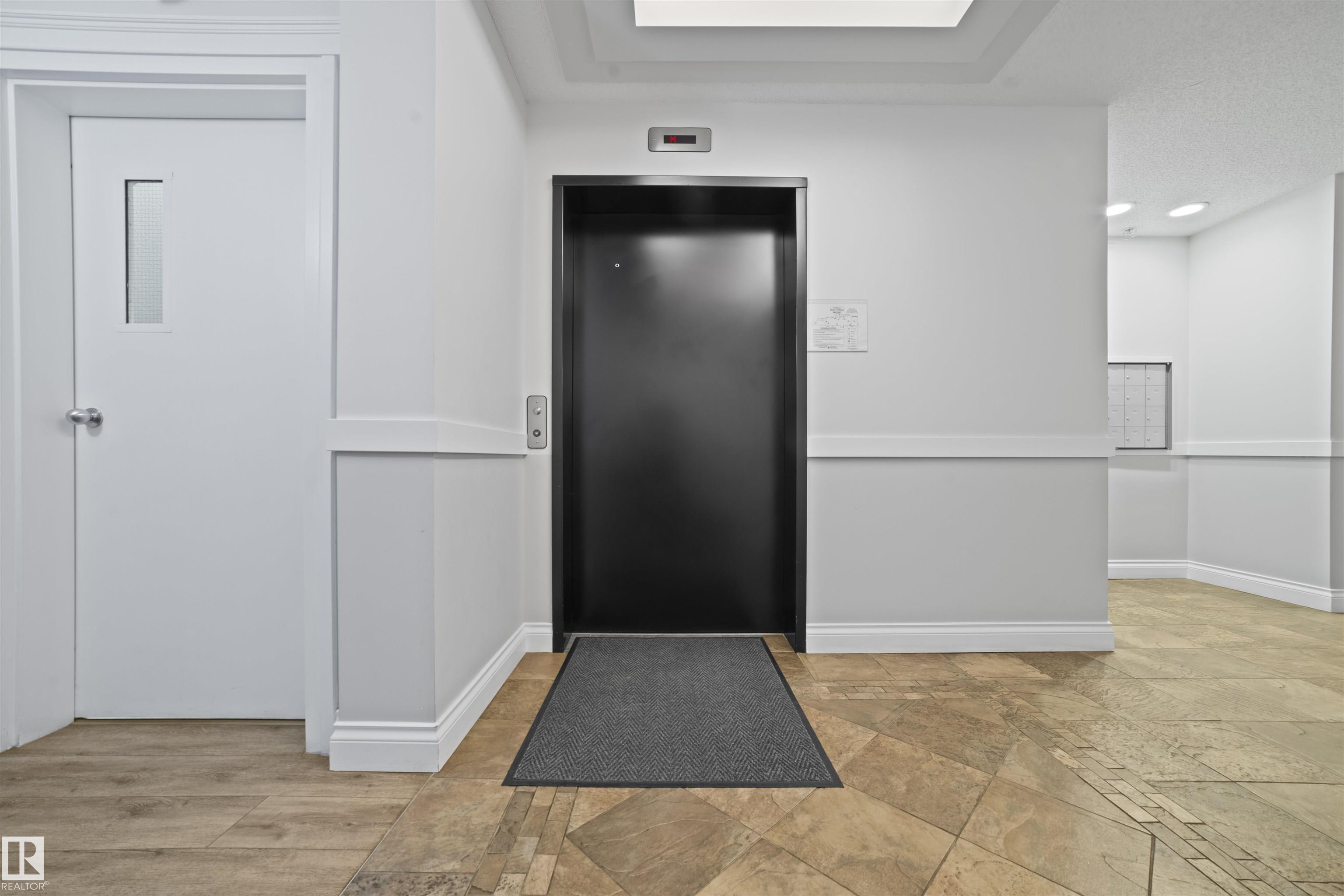 Photo 34 at 405 - 10232 115 Street NW, Wîhkwêntôwin, Edmonton