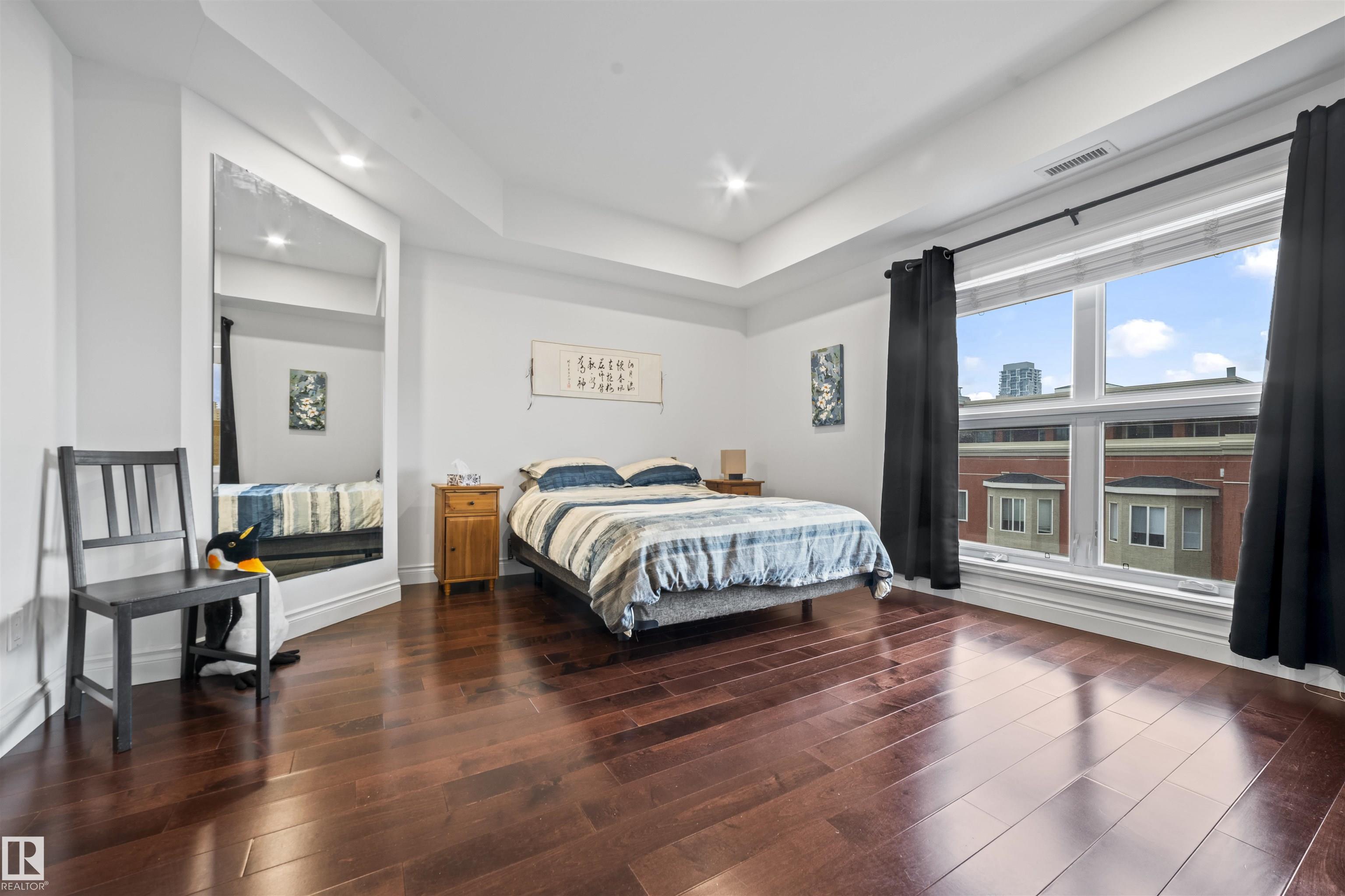 Photo 6 at 405 - 10232 115 Street NW, Wîhkwêntôwin, Edmonton