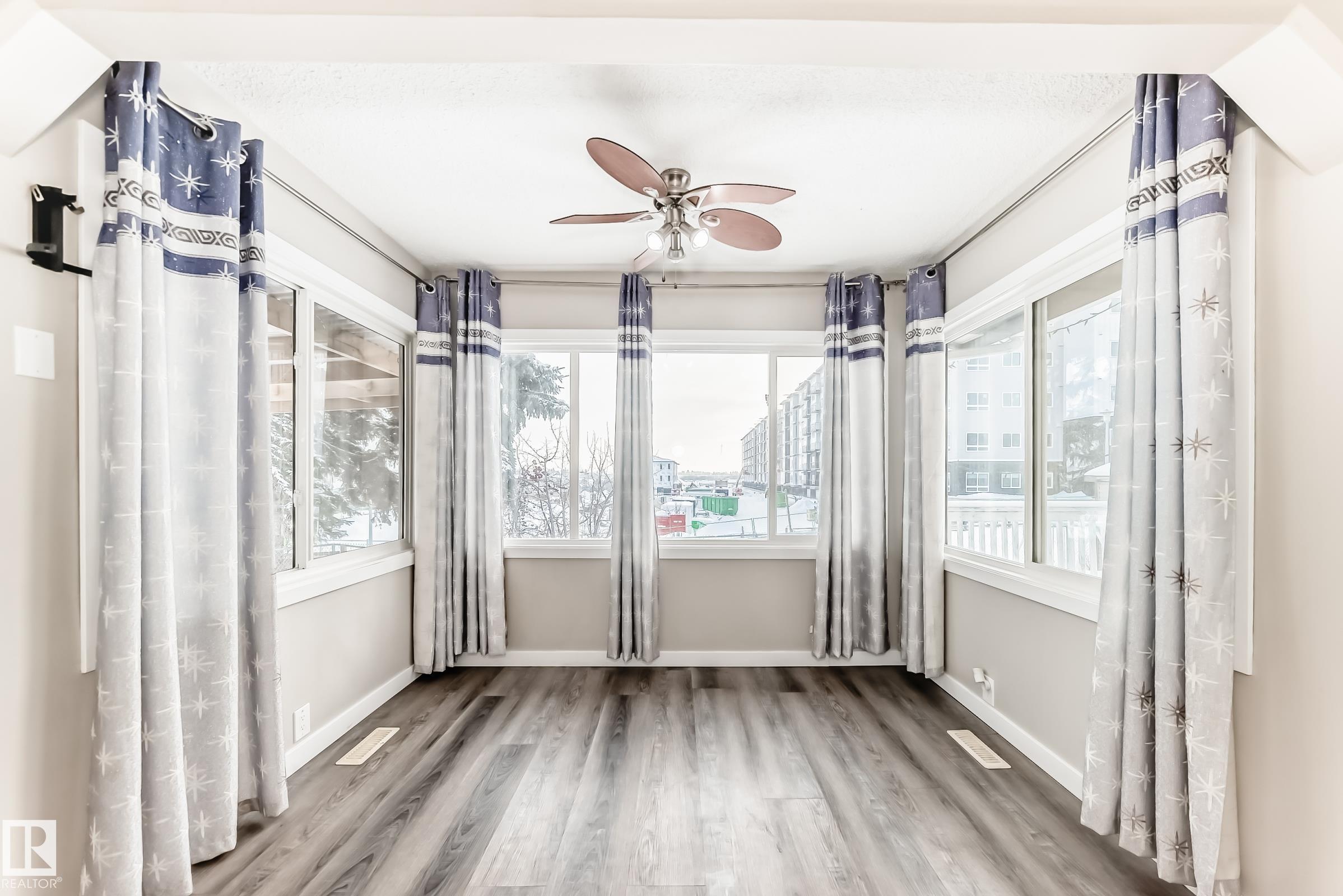 Photo 11 at 72 Howson Crescent NW, Canon Ridge, Edmonton